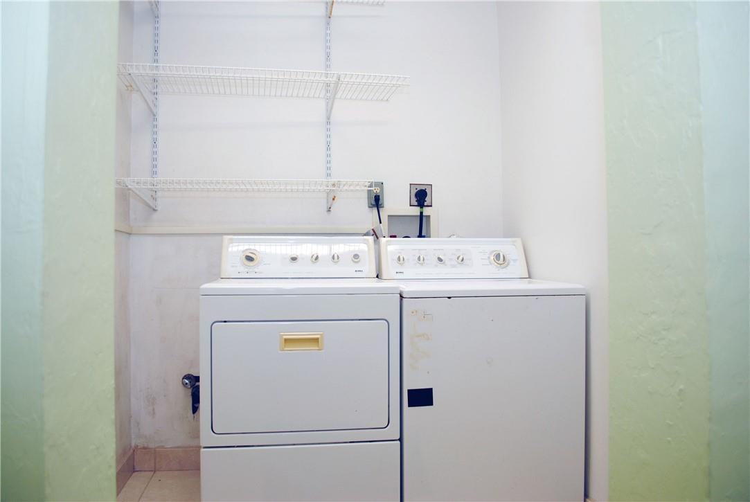 POMPANO BEACH BLOUNT BROS - Residential