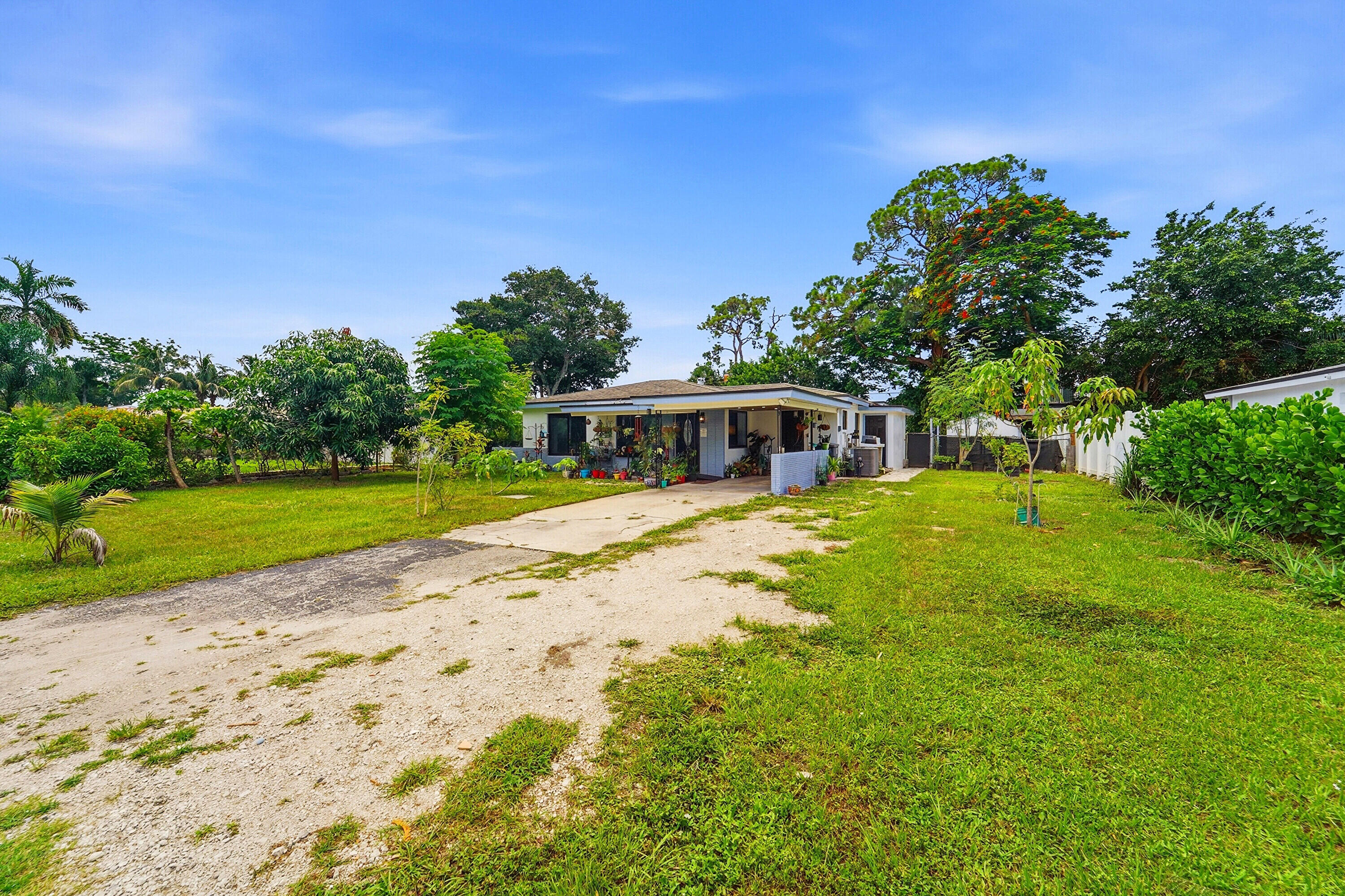 5104 Buchanan Road - Photo 2