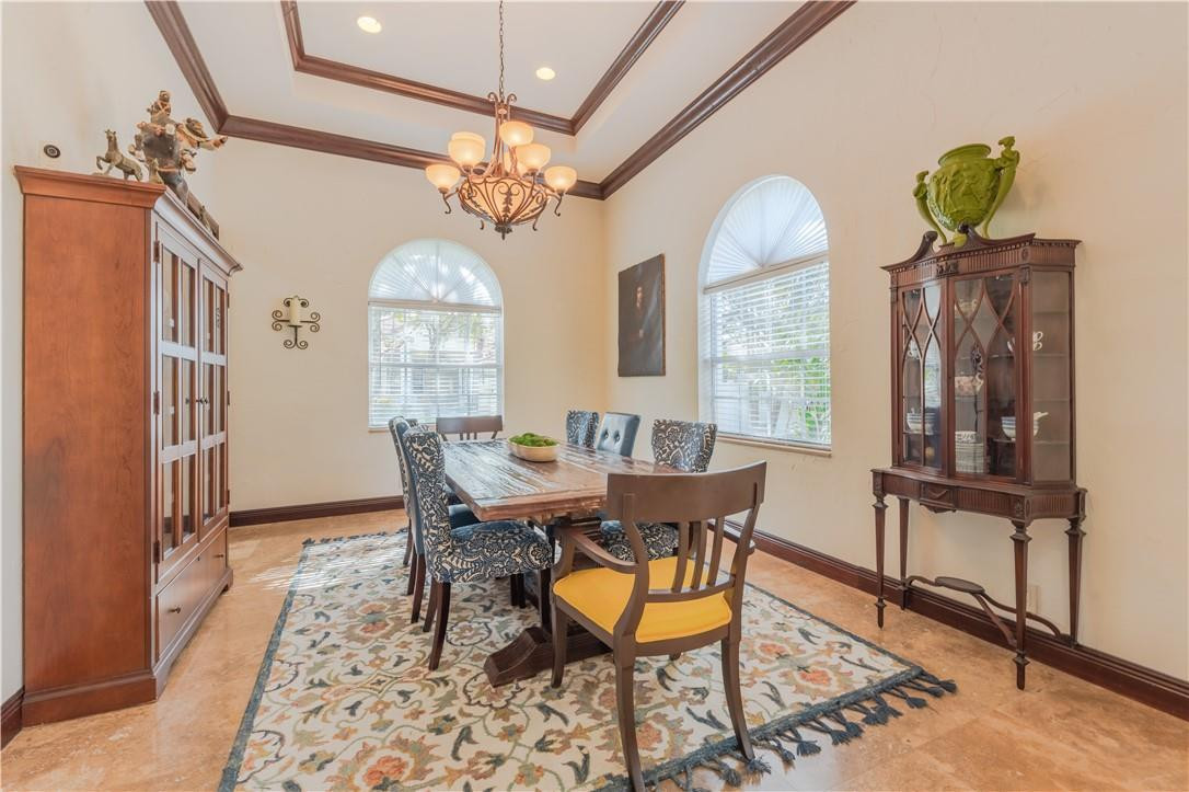 Isla Del Sol 85-32 B - Residential