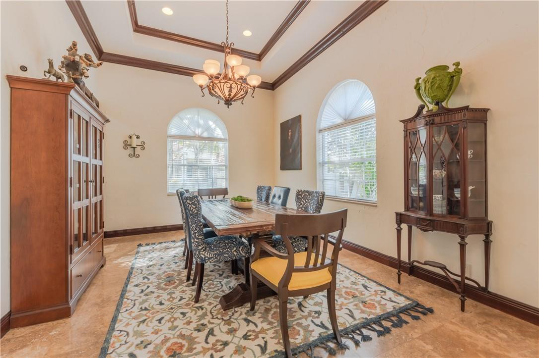 Isla Del Sol 85-32 B - Residential