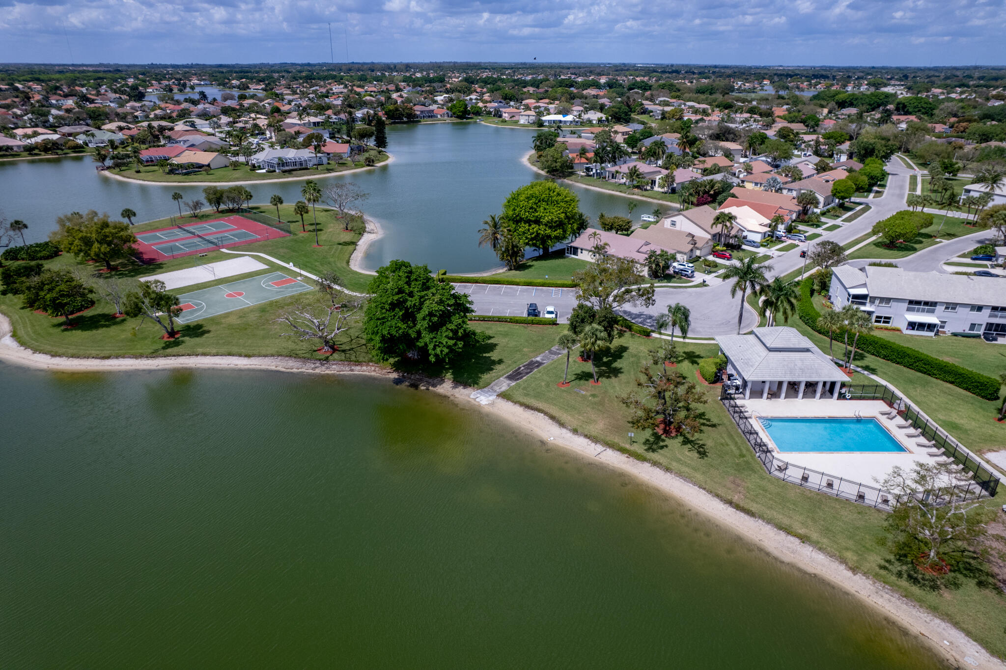 HIDDEN LAKES AT NORTHTREE - Residential