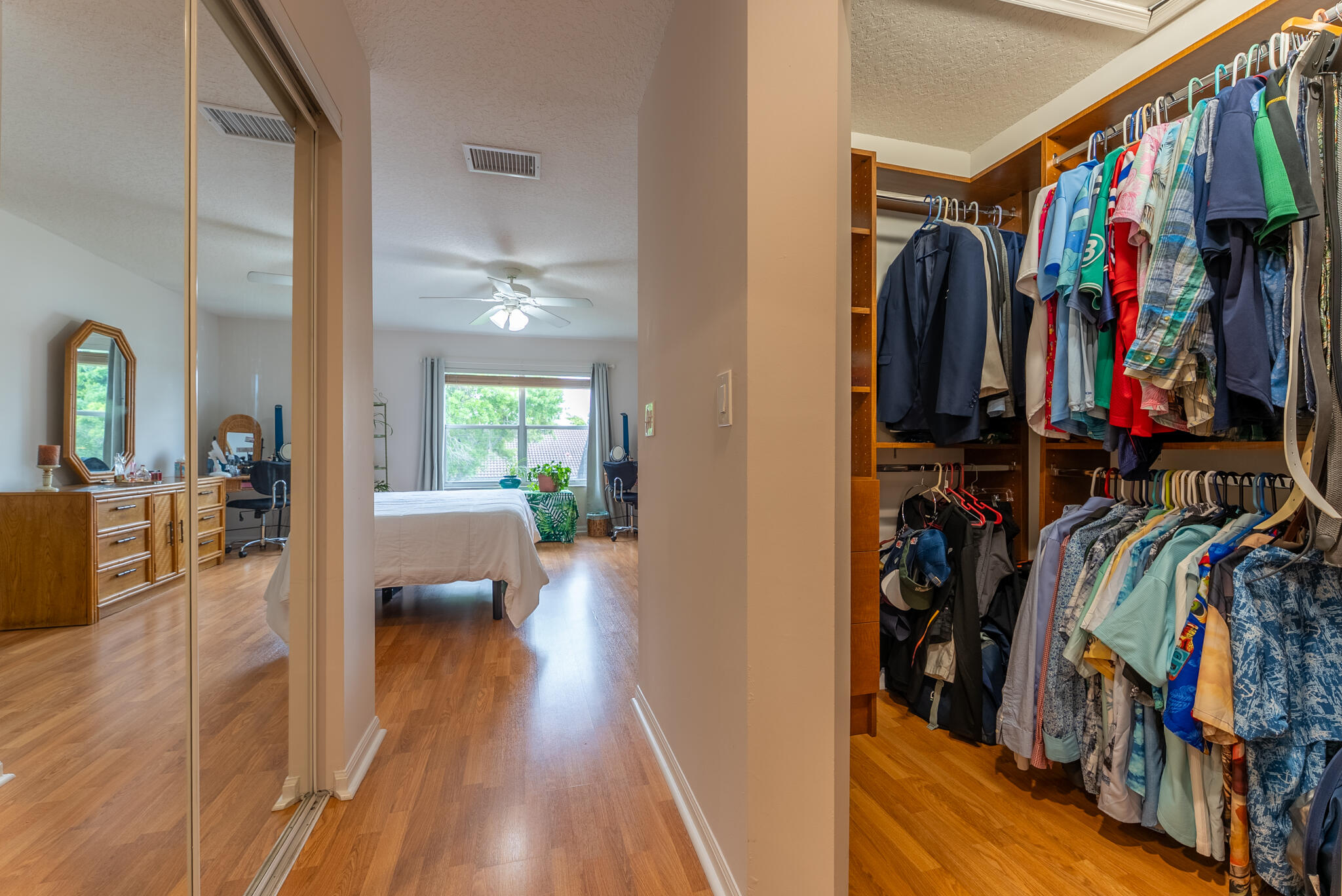 HIDDEN LAKES AT NORTHTREE - Residential