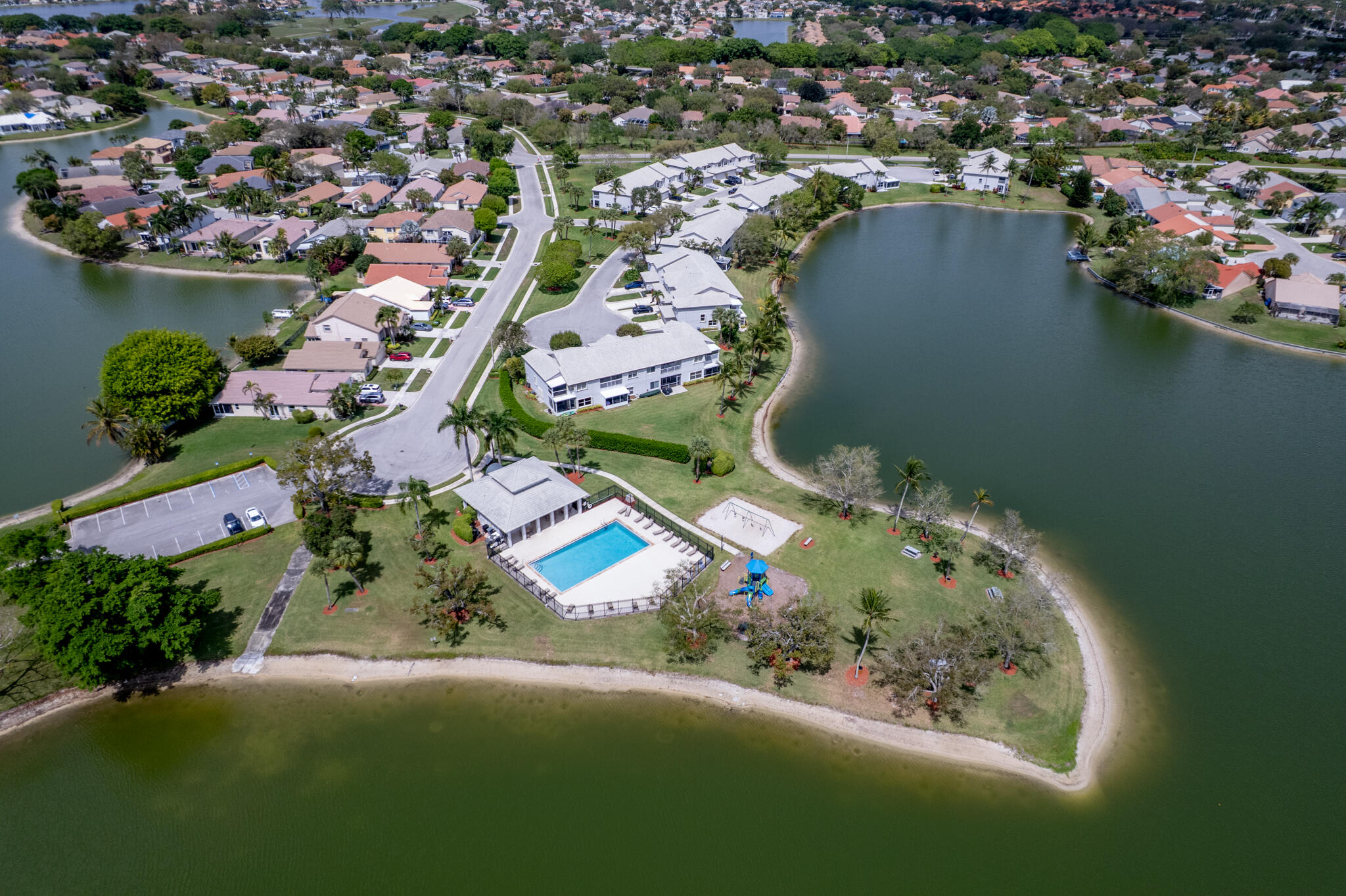 HIDDEN LAKES AT NORTHTREE - Residential