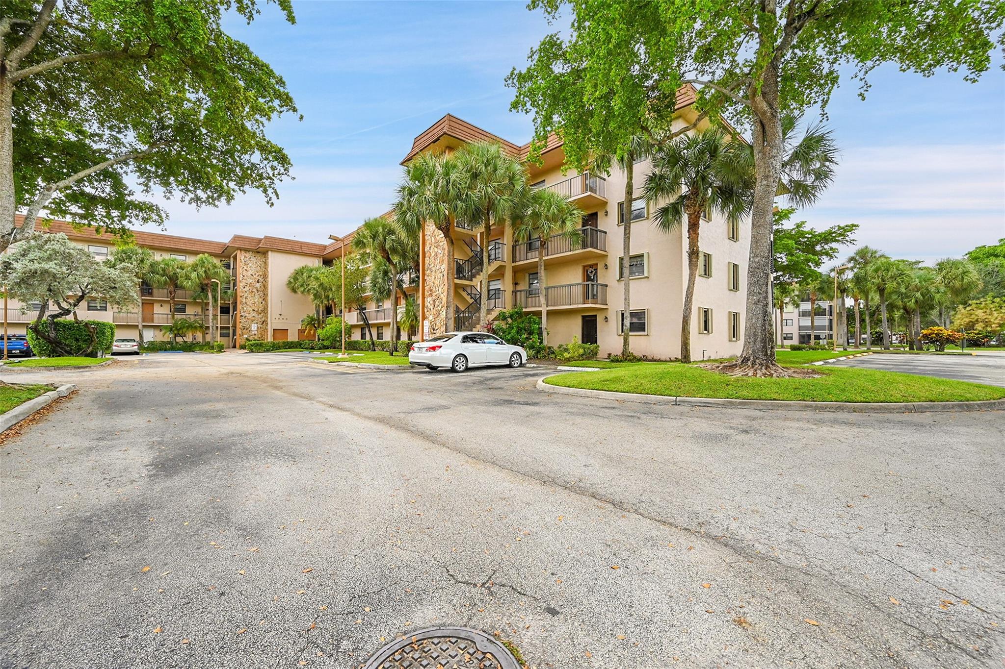Lakes of Carriage Hills - Residential