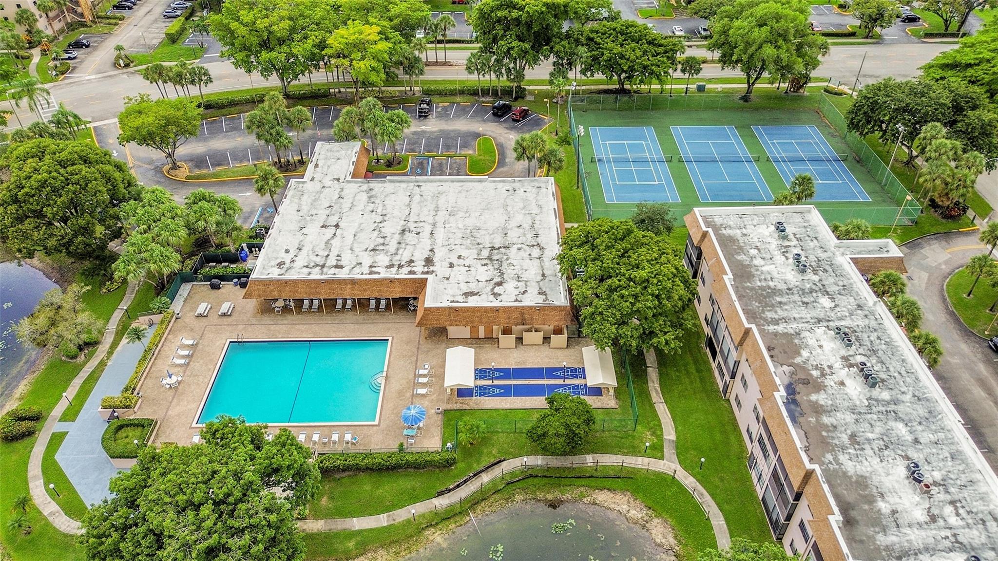Lakes of Carriage Hills - Residential