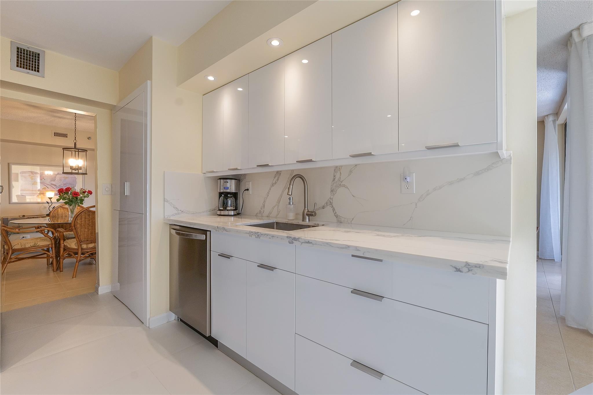 ENVIRON TOWERS - Residential