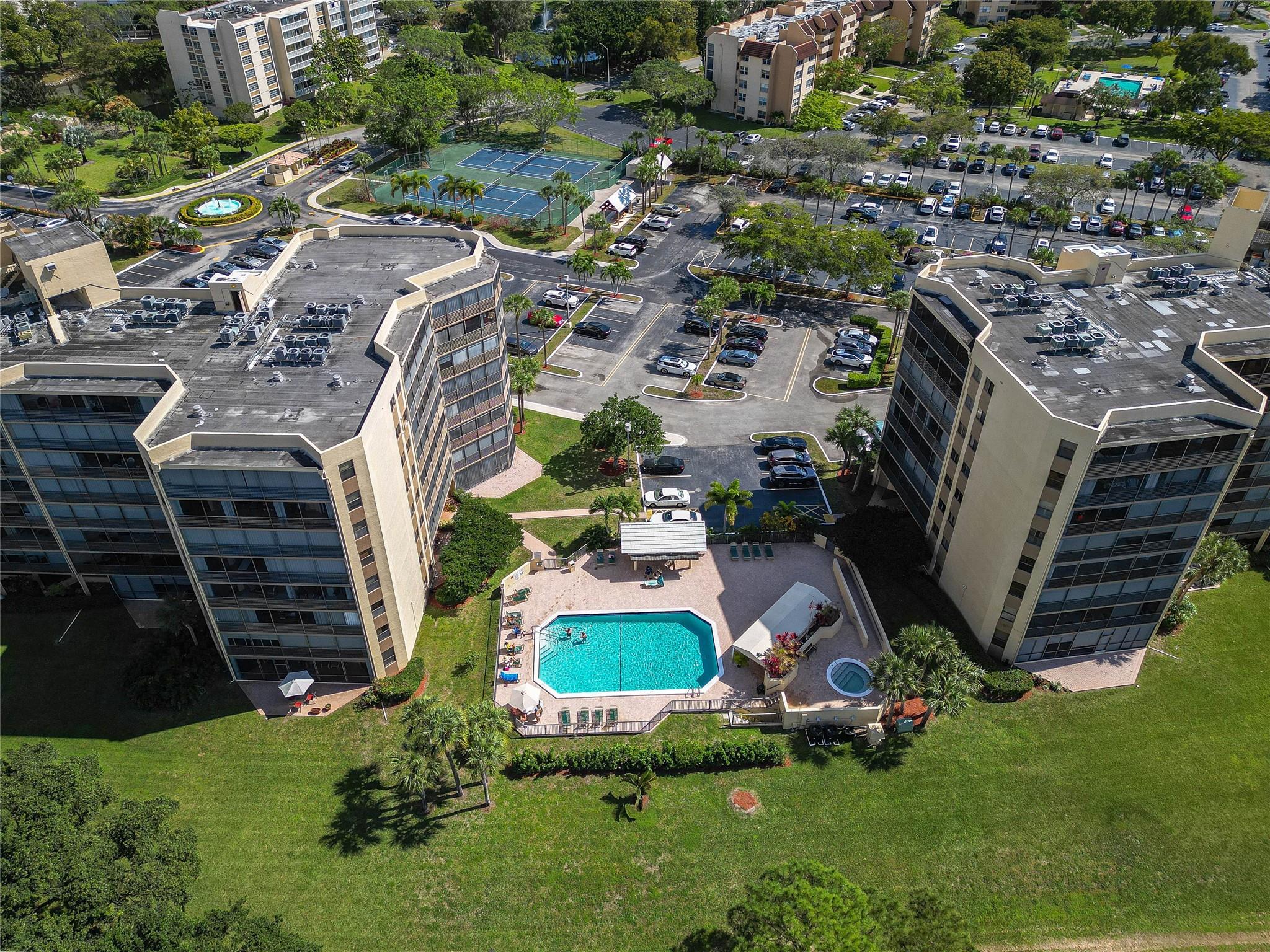 ENVIRON TOWERS - Residential