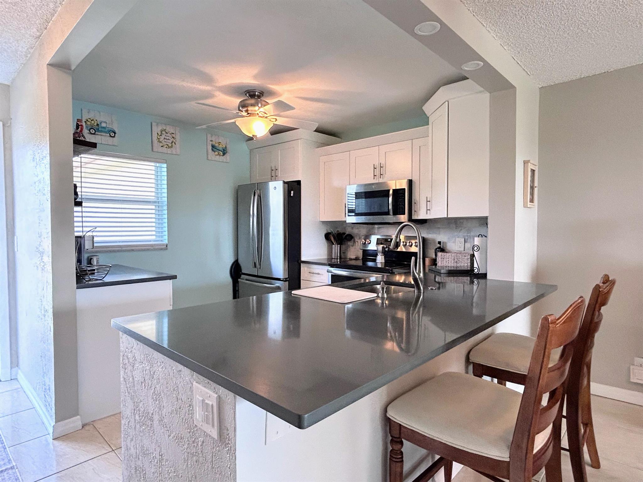 VILLAGE ROYALE ON THE GRE - Residential