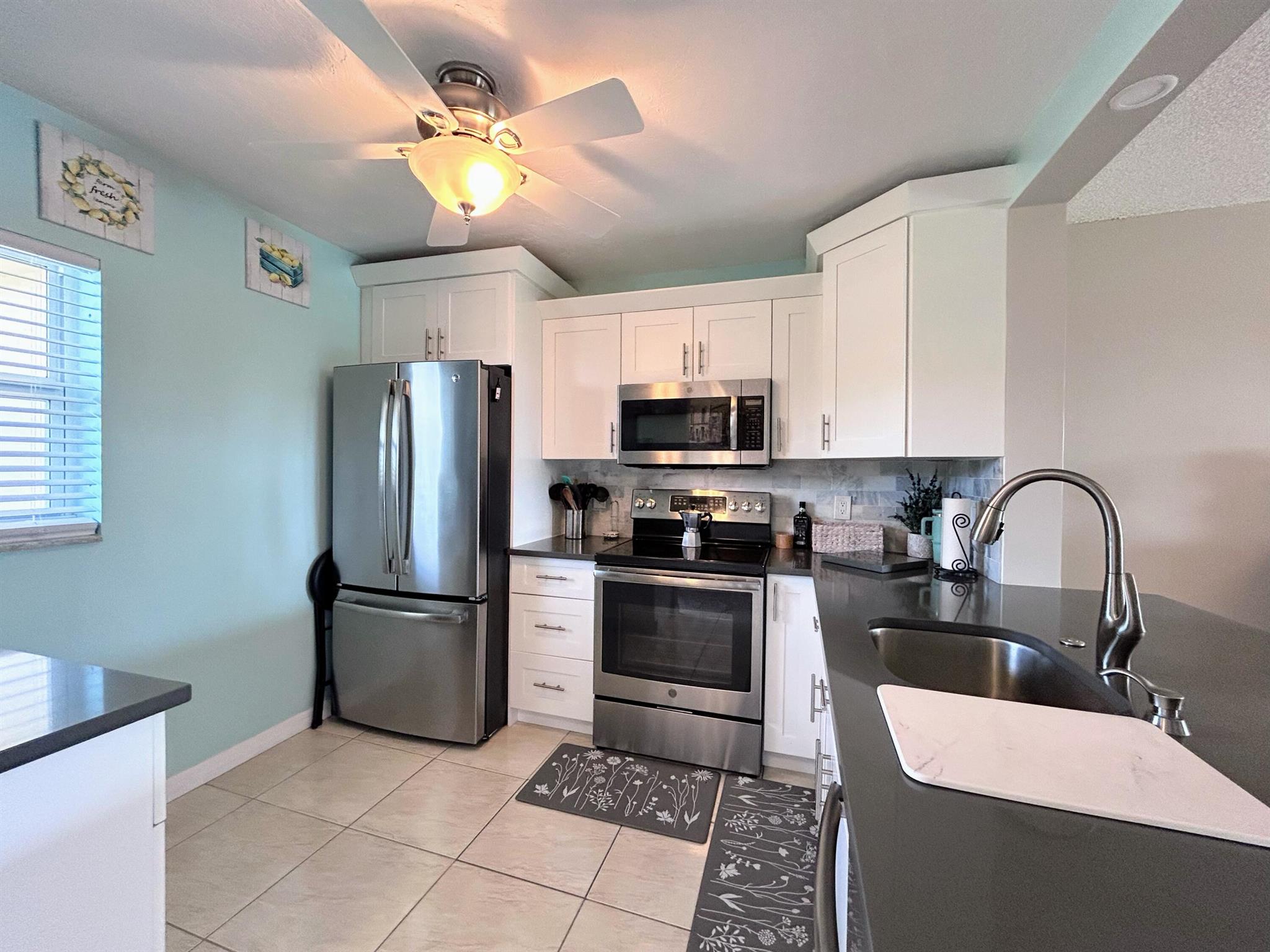 2520 NE 1st Court 408