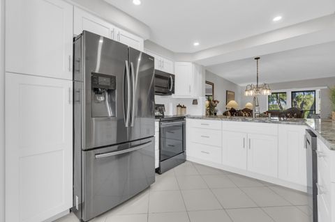 7185 Huntington Lane 202 Delray Beach FL 33446