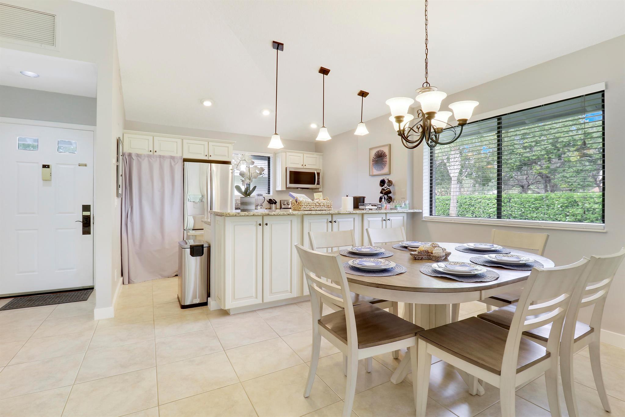 PGA CLUB COTTAGES - Residential Lease