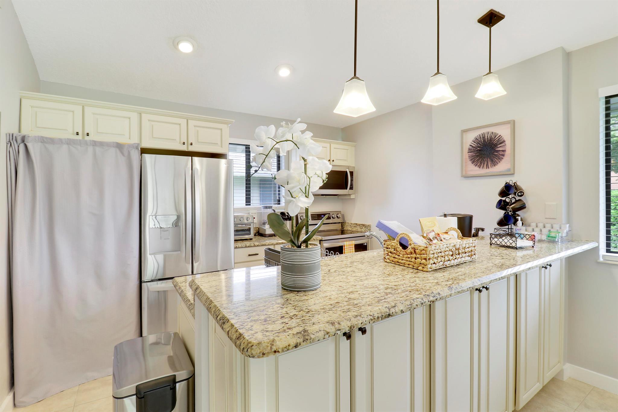 PGA CLUB COTTAGES - Residential Lease