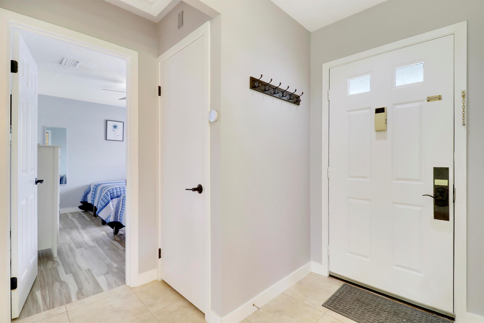 PGA CLUB COTTAGES - Residential Lease