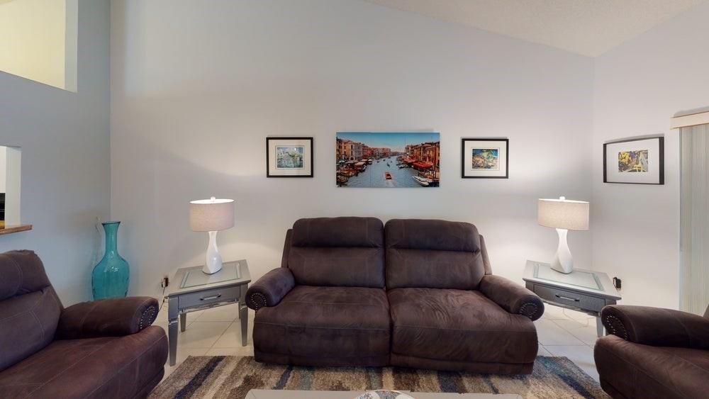 FLORAL LAKES 1 - Residential