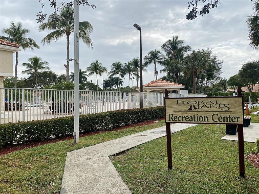 FLORAL LAKES 1 - Residential