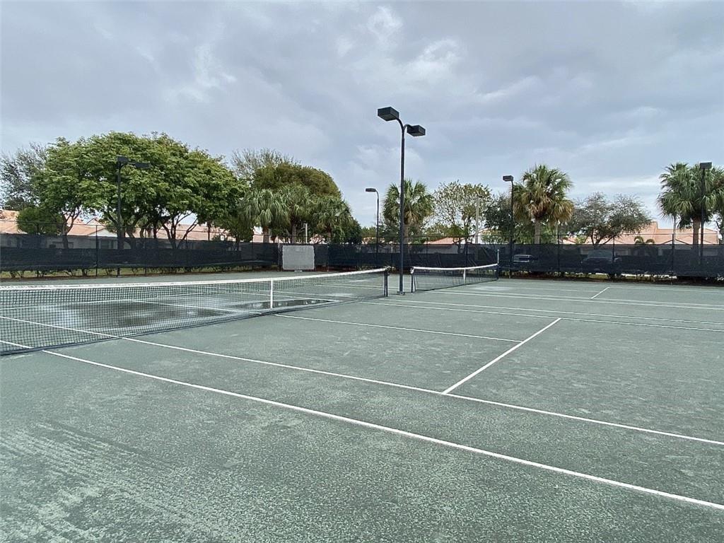 FLORAL LAKES 1 - Residential