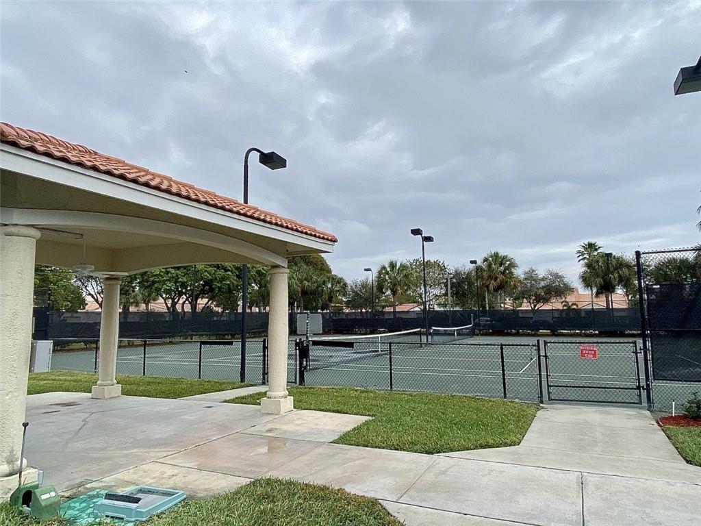 FLORAL LAKES 1 - Residential