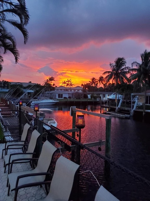 301 E Mcnab Road 214