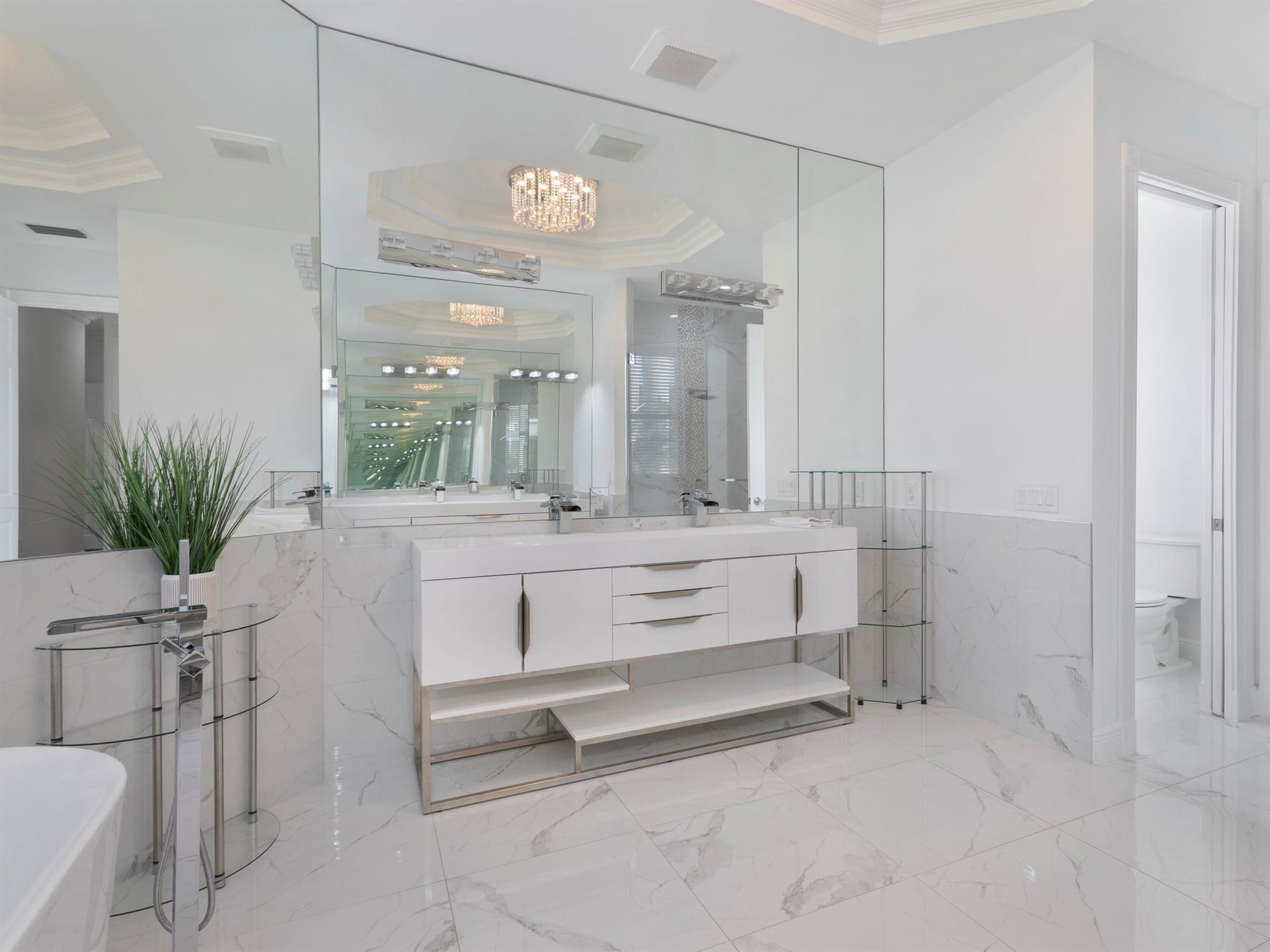 BOCA FALLS - Residential Lease