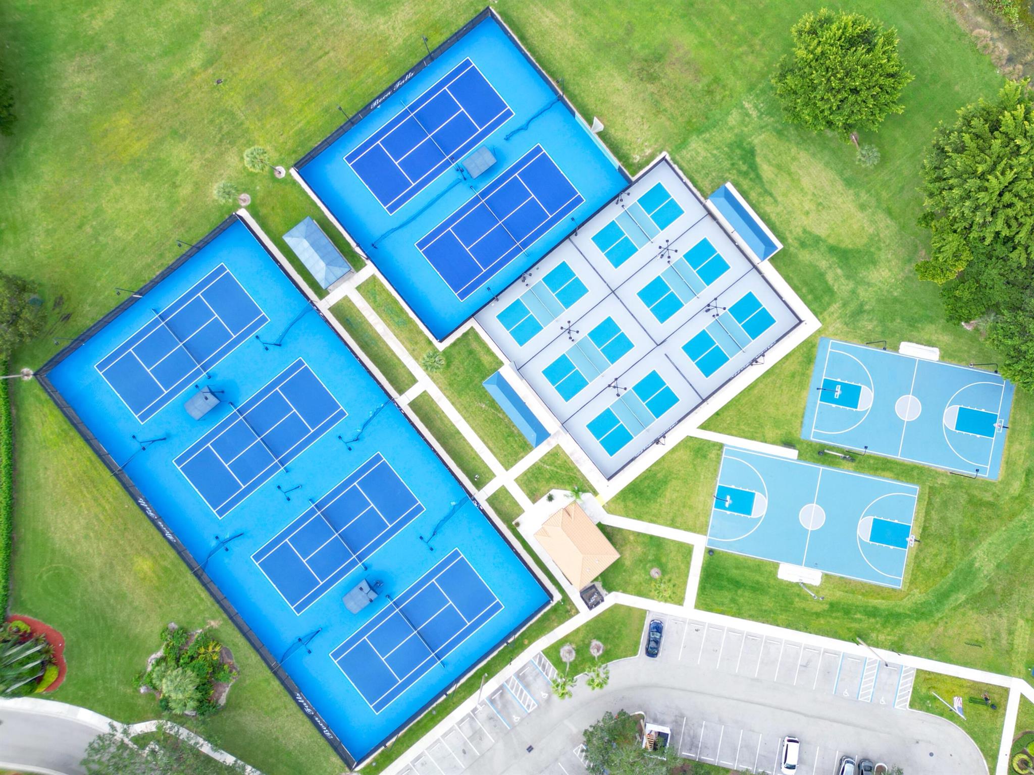 BOCA FALLS - Residential Lease