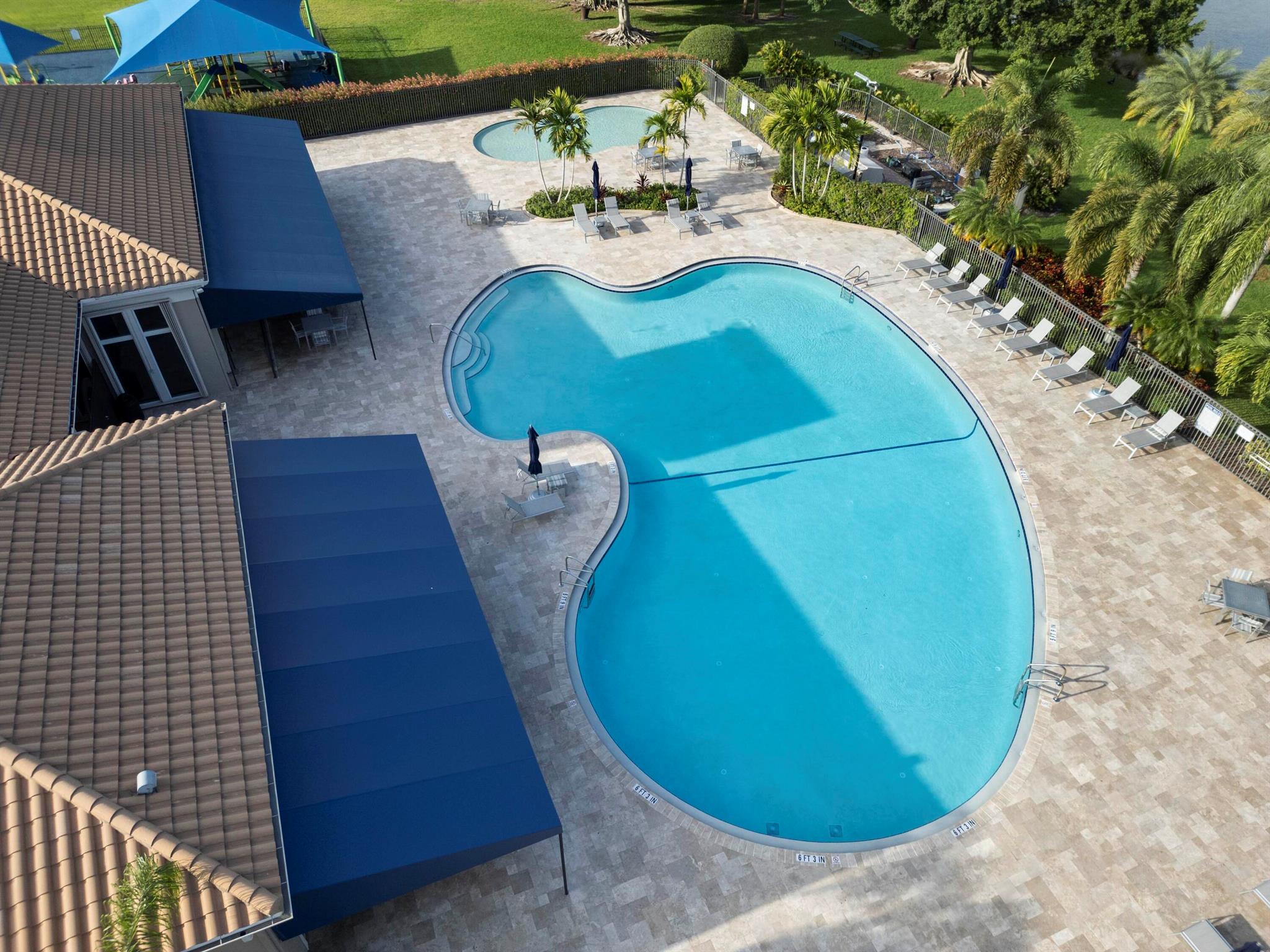 BOCA FALLS - Residential Lease