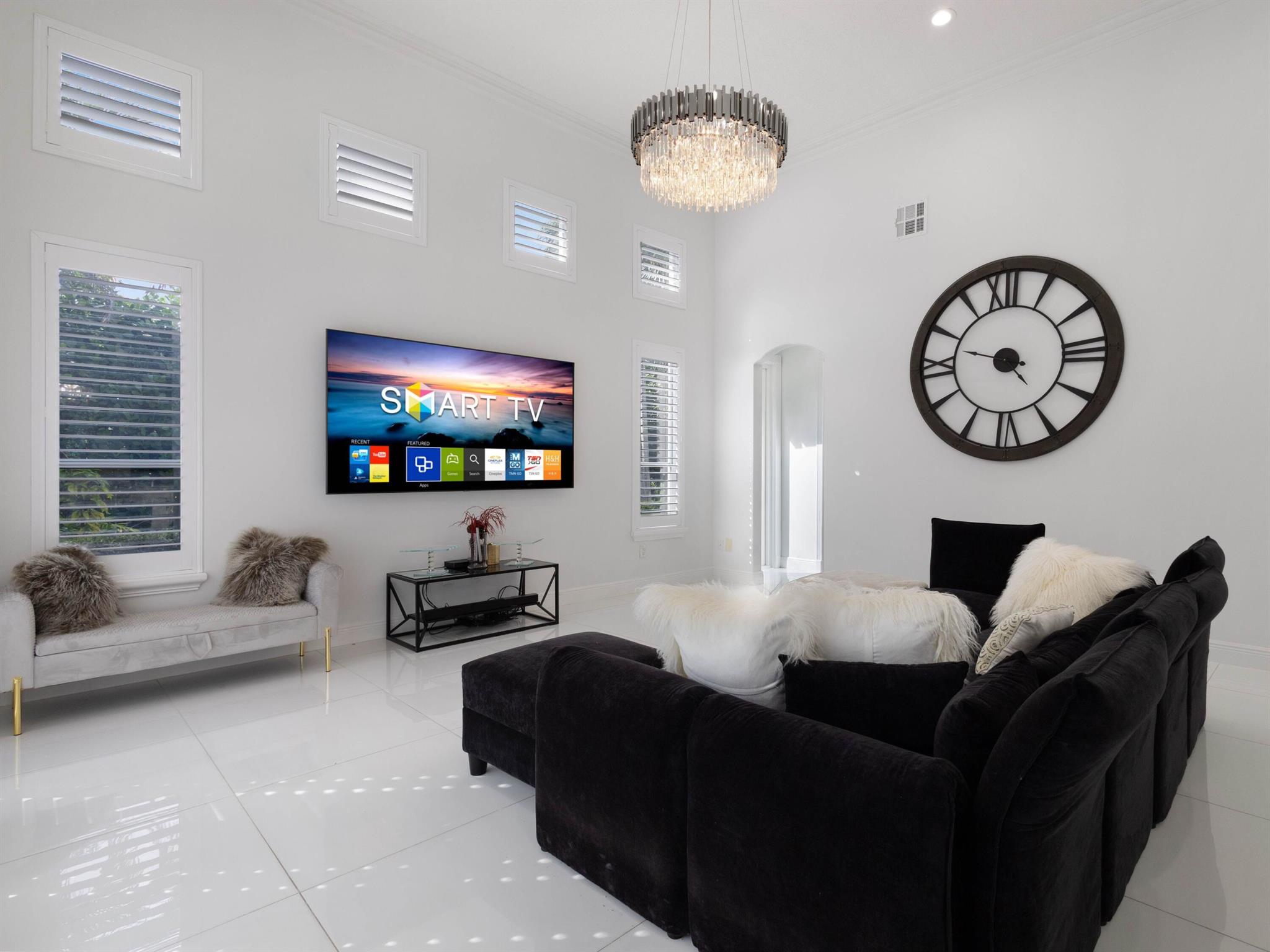 BOCA FALLS - Residential Lease