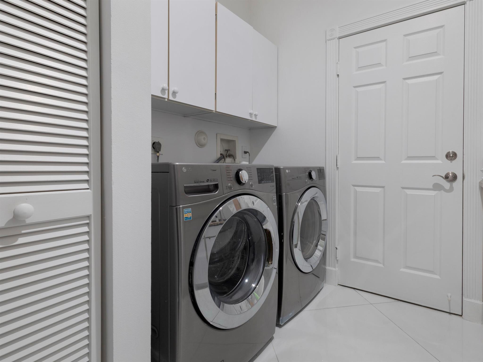 BOCA FALLS - Residential Lease