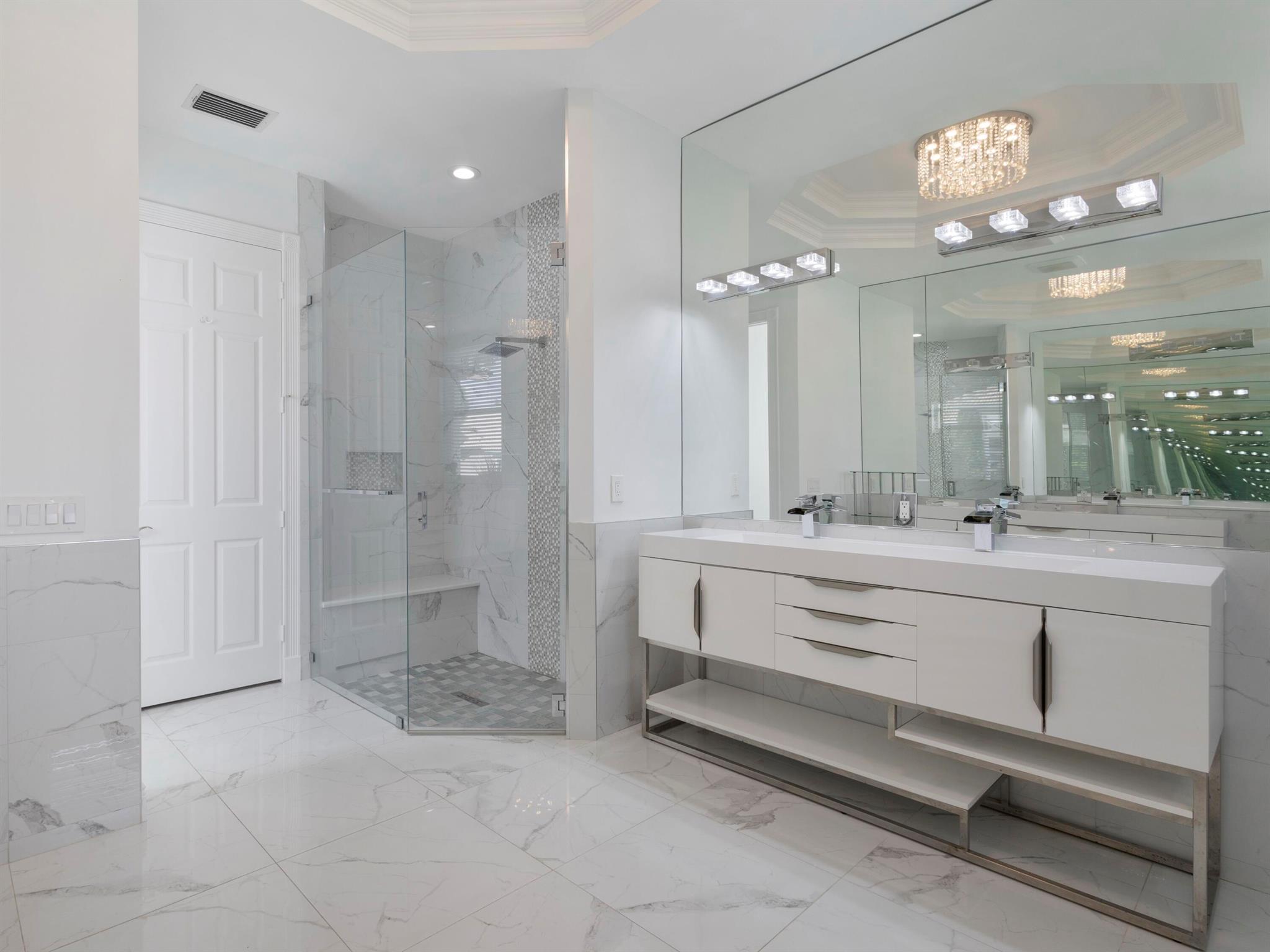 BOCA FALLS - Residential Lease