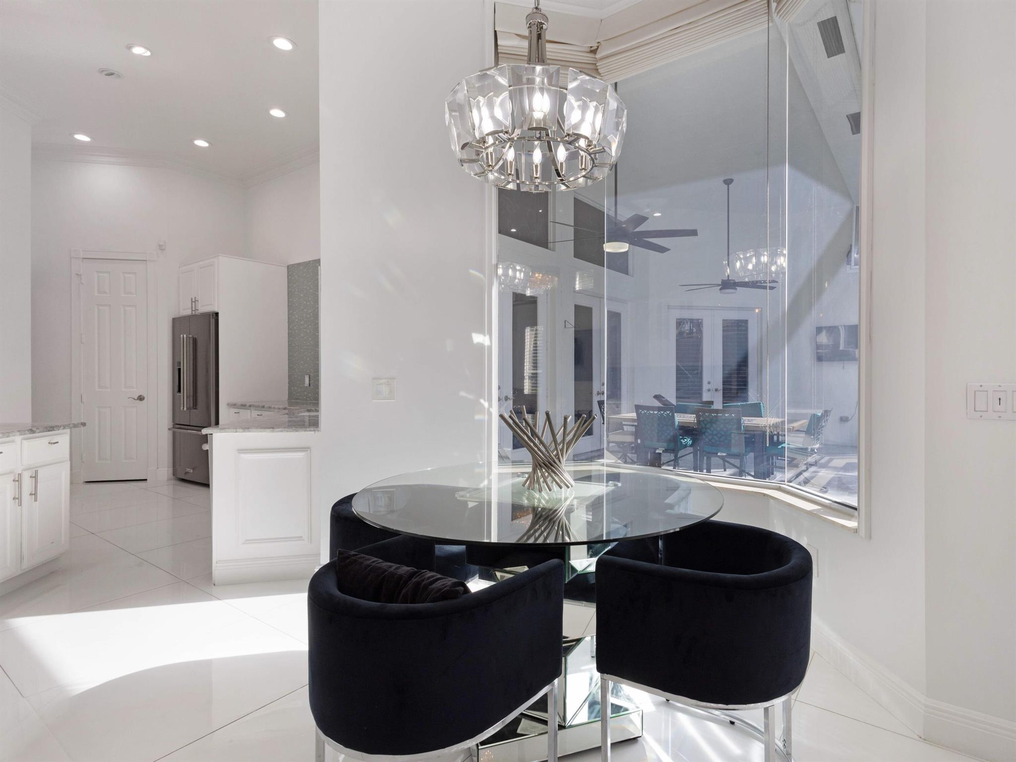 BOCA FALLS - Residential Lease