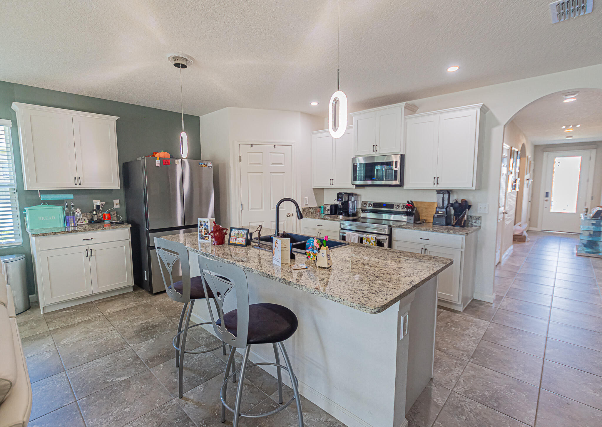 CROSSTOWN COMMONS - Residential