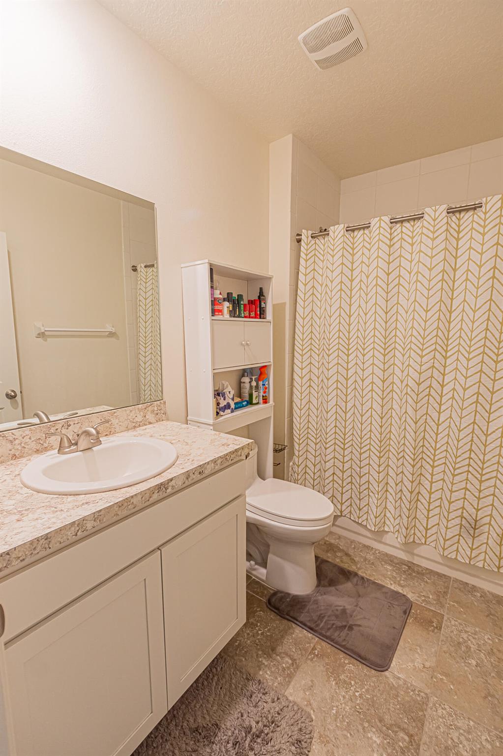 CROSSTOWN COMMONS - Residential