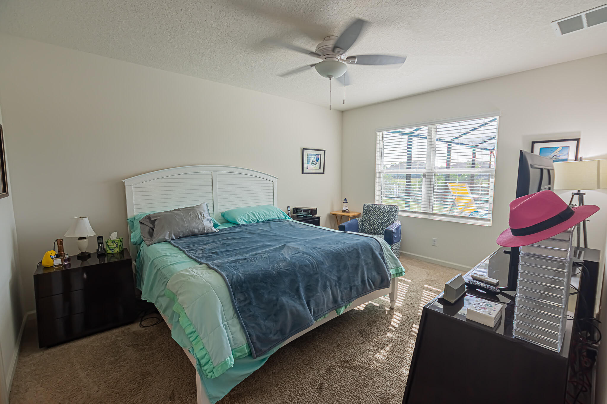 CROSSTOWN COMMONS - Residential