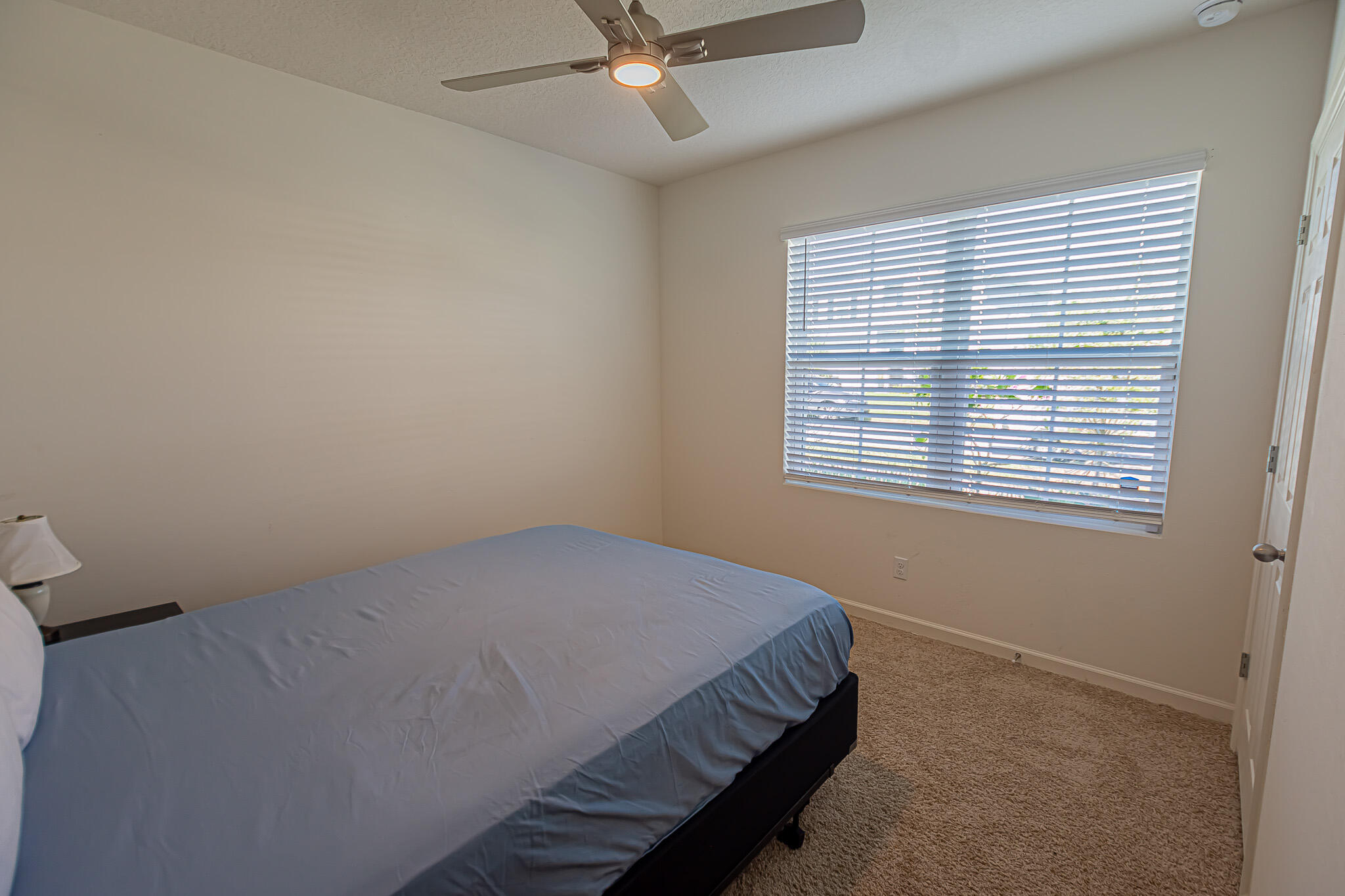 CROSSTOWN COMMONS - Residential