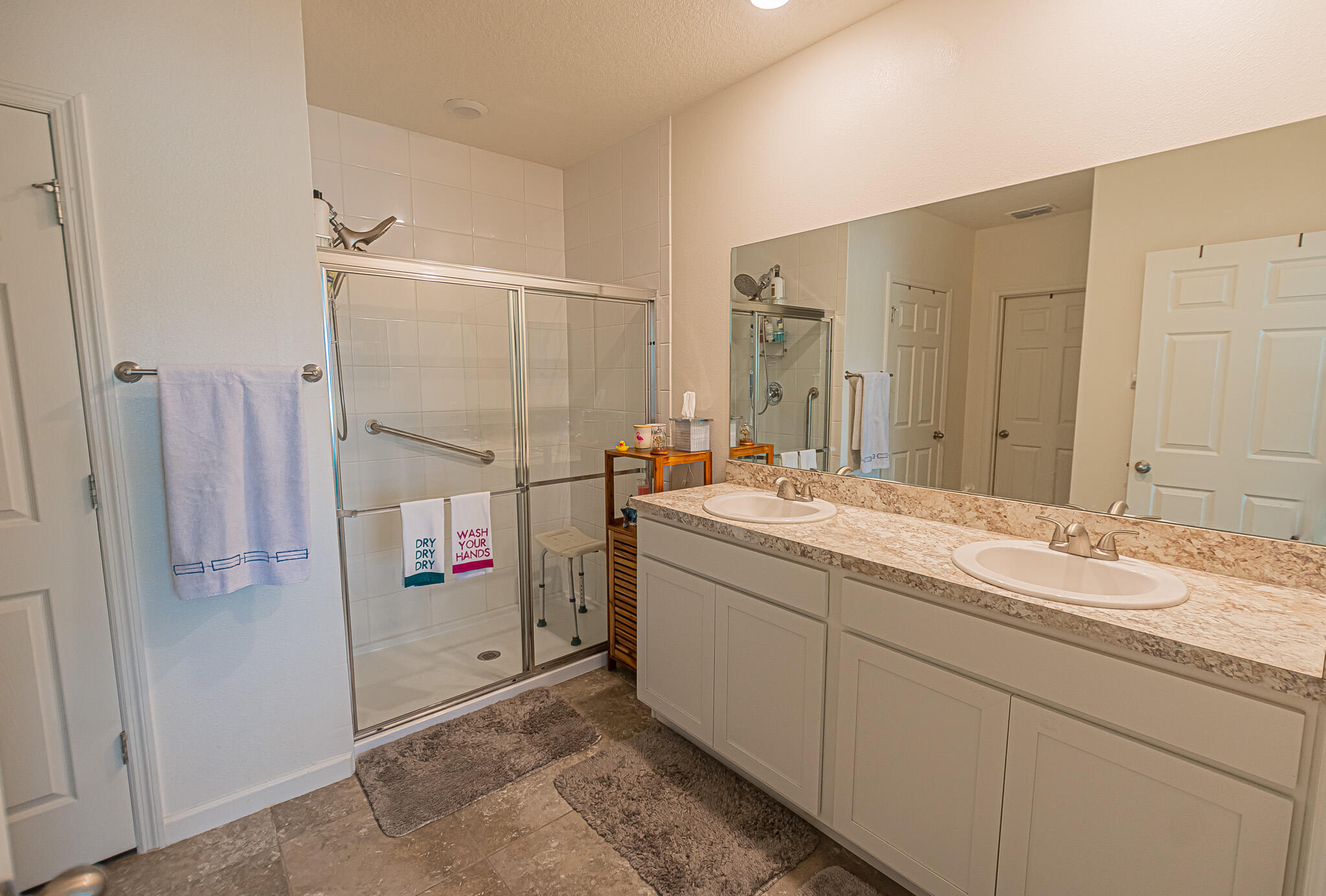 CROSSTOWN COMMONS - Residential