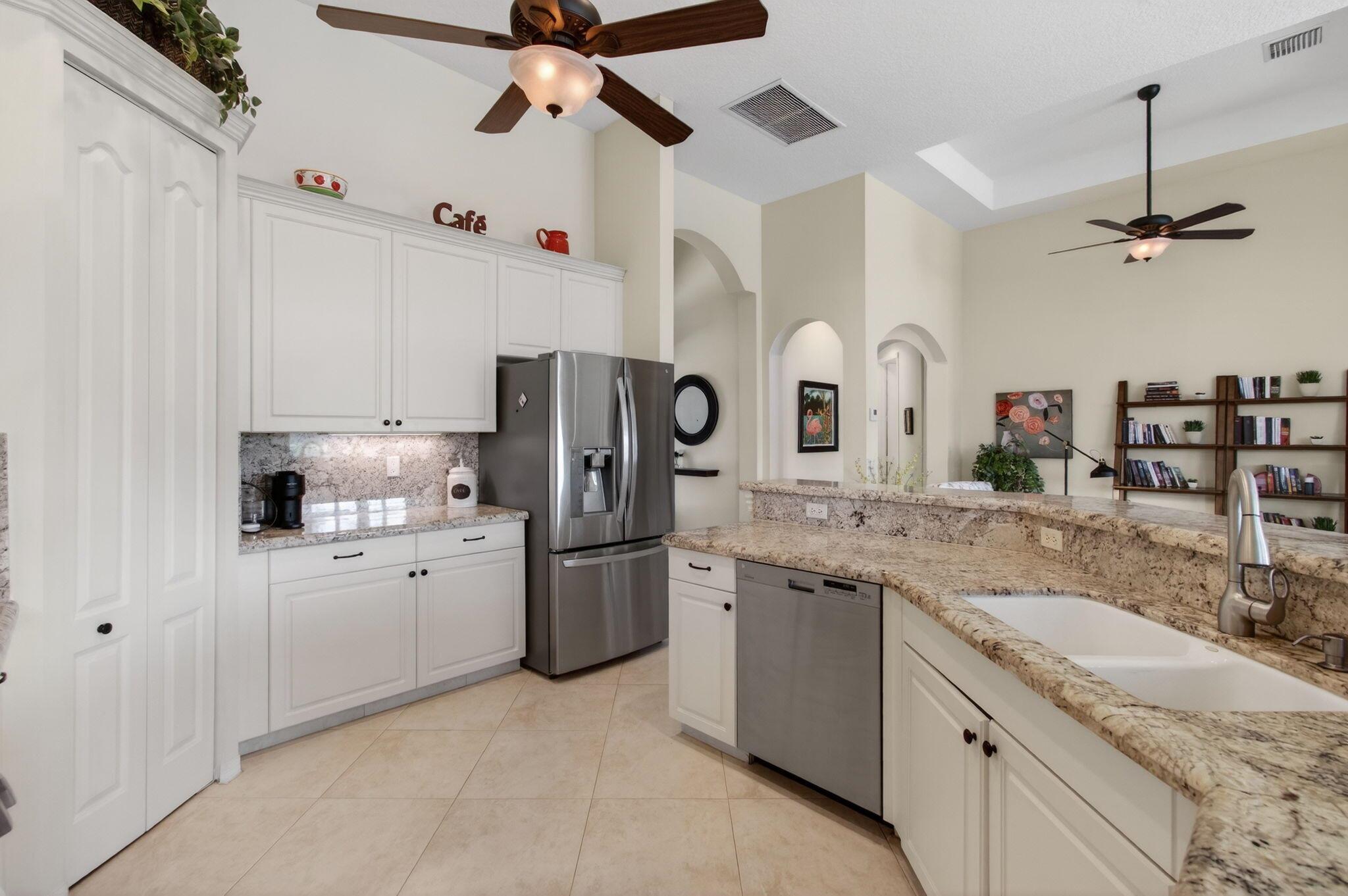 MIZNER FALLS - Residential