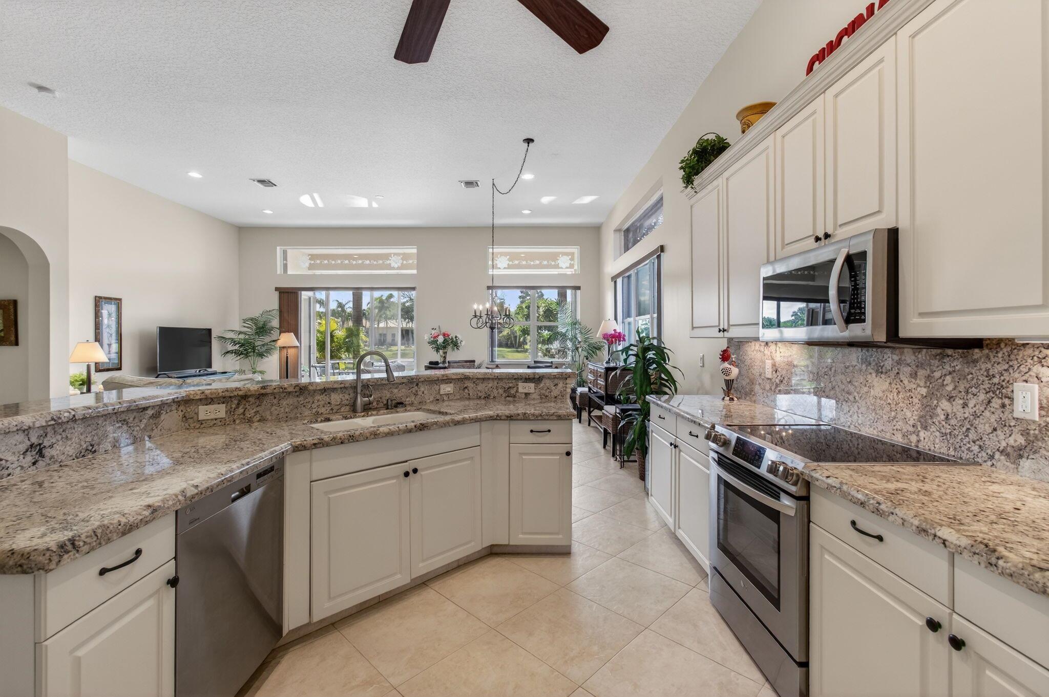 MIZNER FALLS - Residential