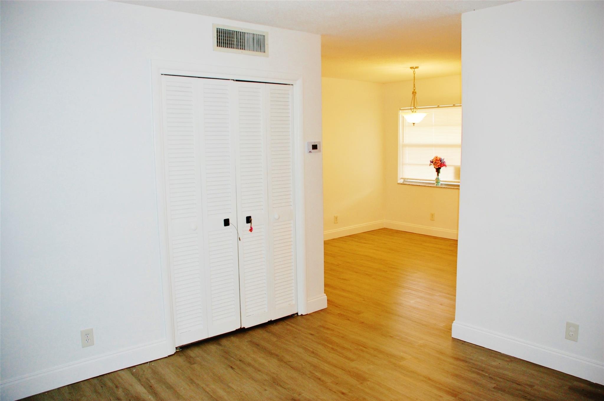 Lake Park Gardens - Residential