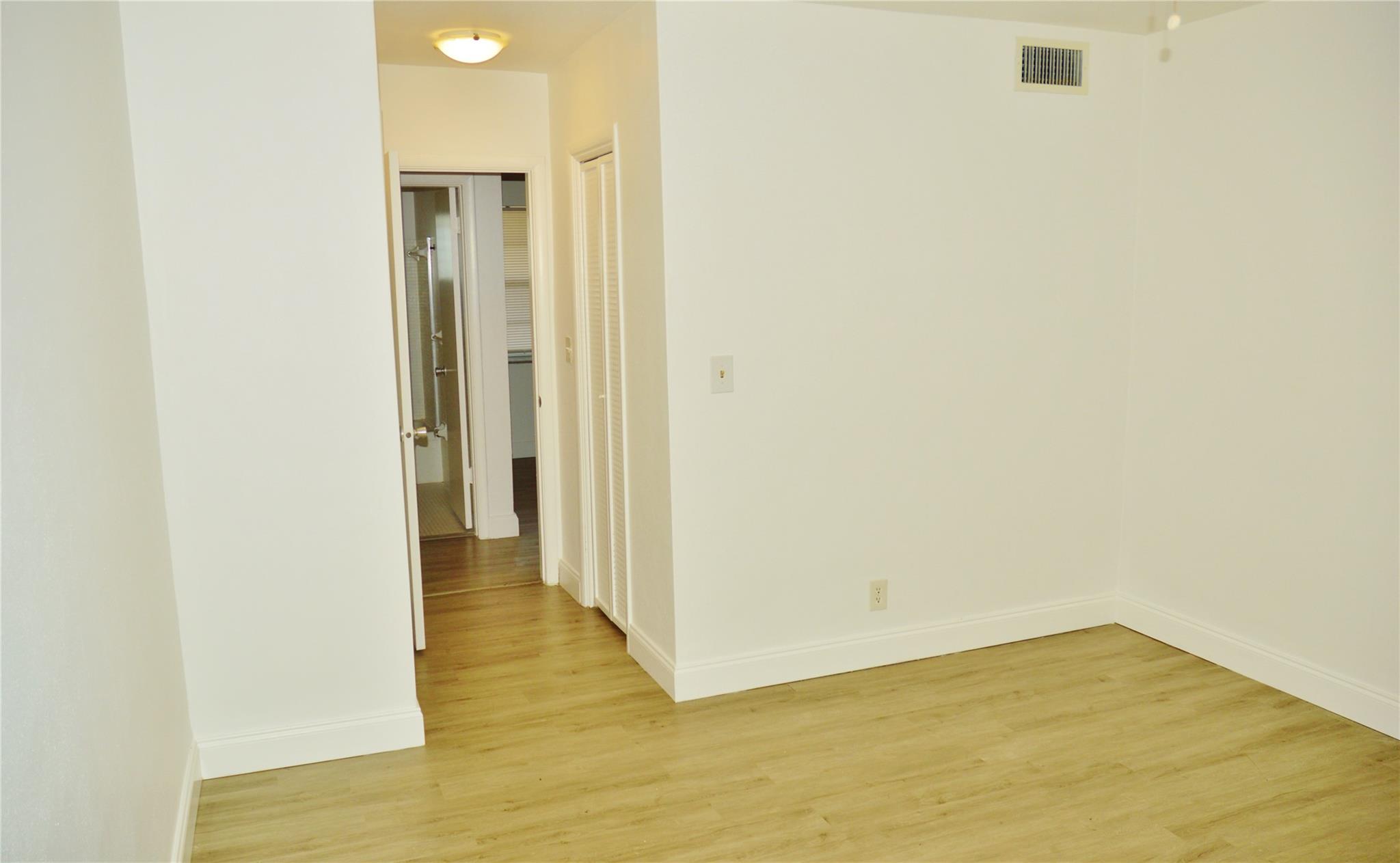 Lake Park Gardens - Residential