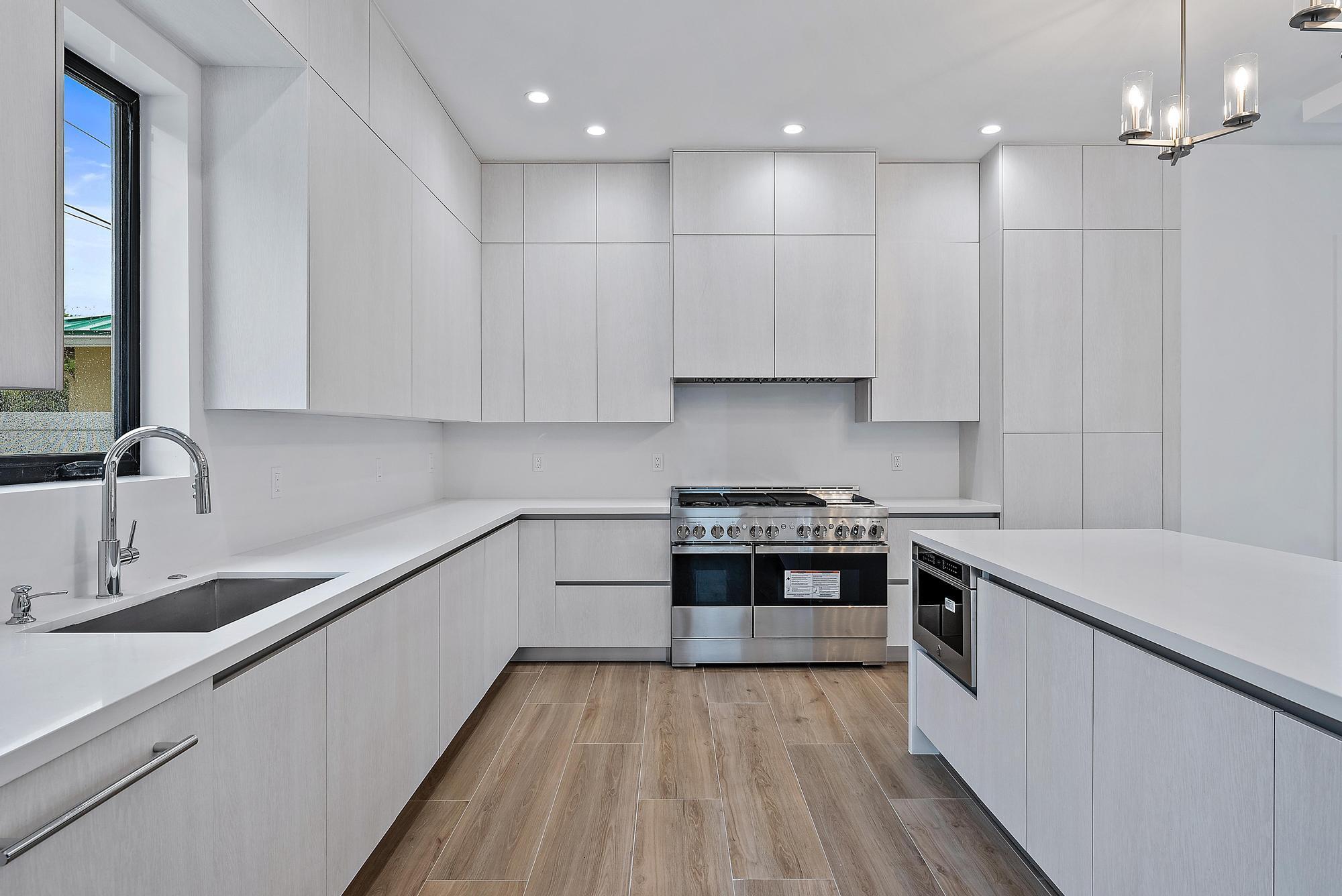 LEWIS SHORE ESTATES 2 - Residential