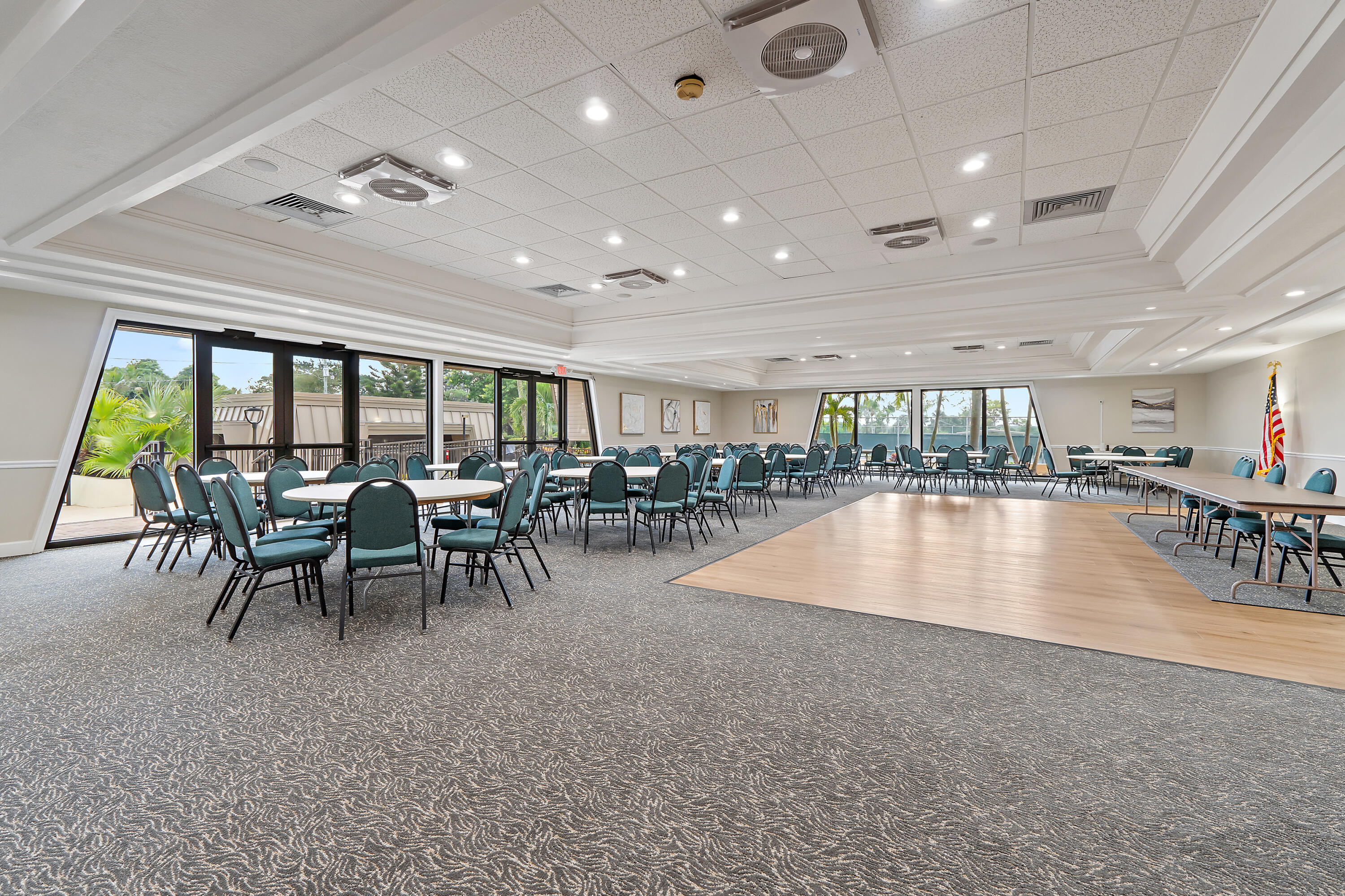 CONQUISTADOR CONDO - Residential