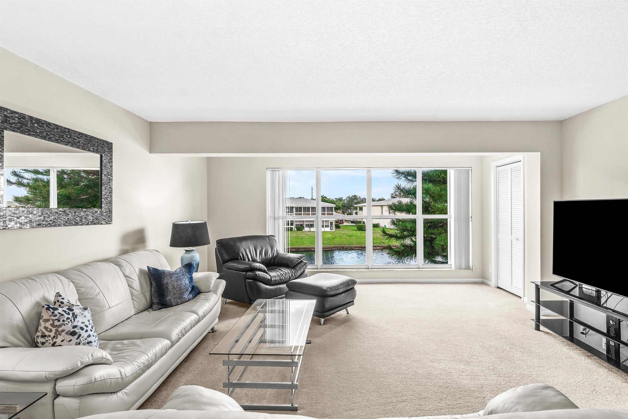 1521 NW 19th Terrace 202