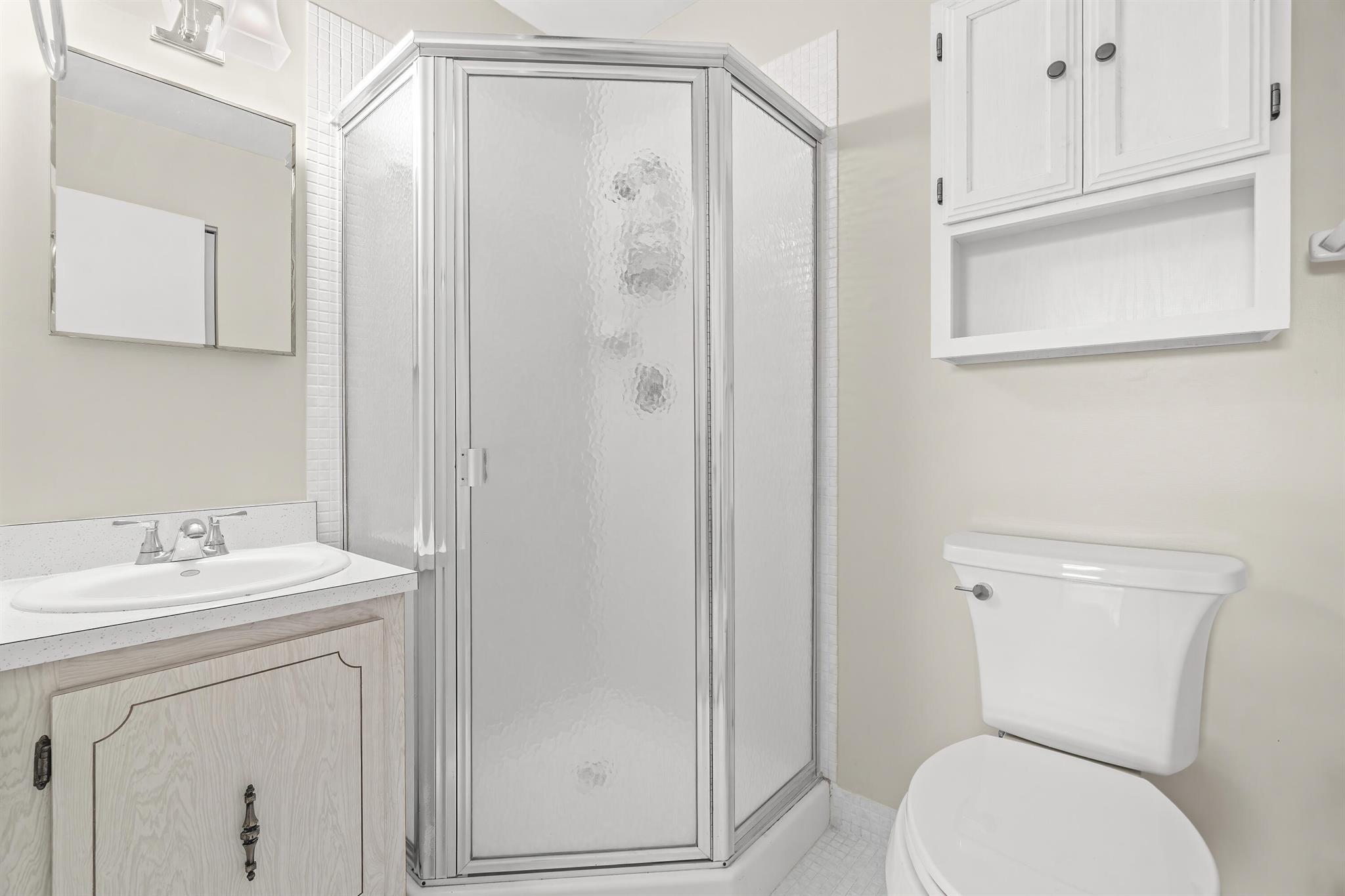 PINES OF DELRAY NORTH CON - Residential Lease