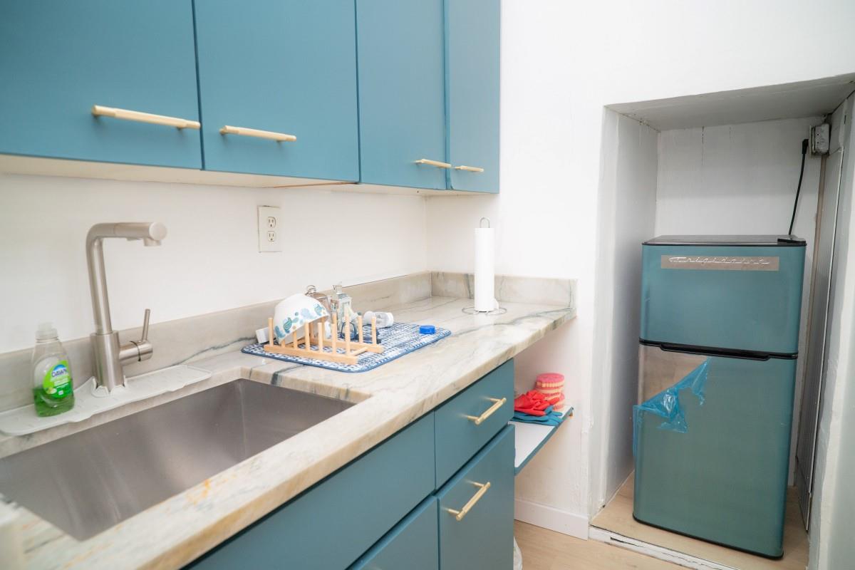 CANADIAN OCEAN BREEZE CON - Residential