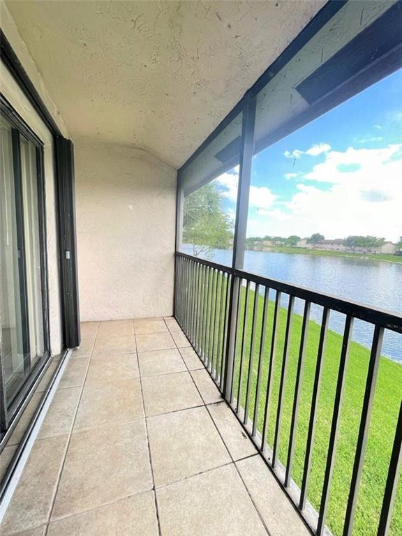 WELLEBY SHORES CONDOMINIUM 3 - Residential Lease