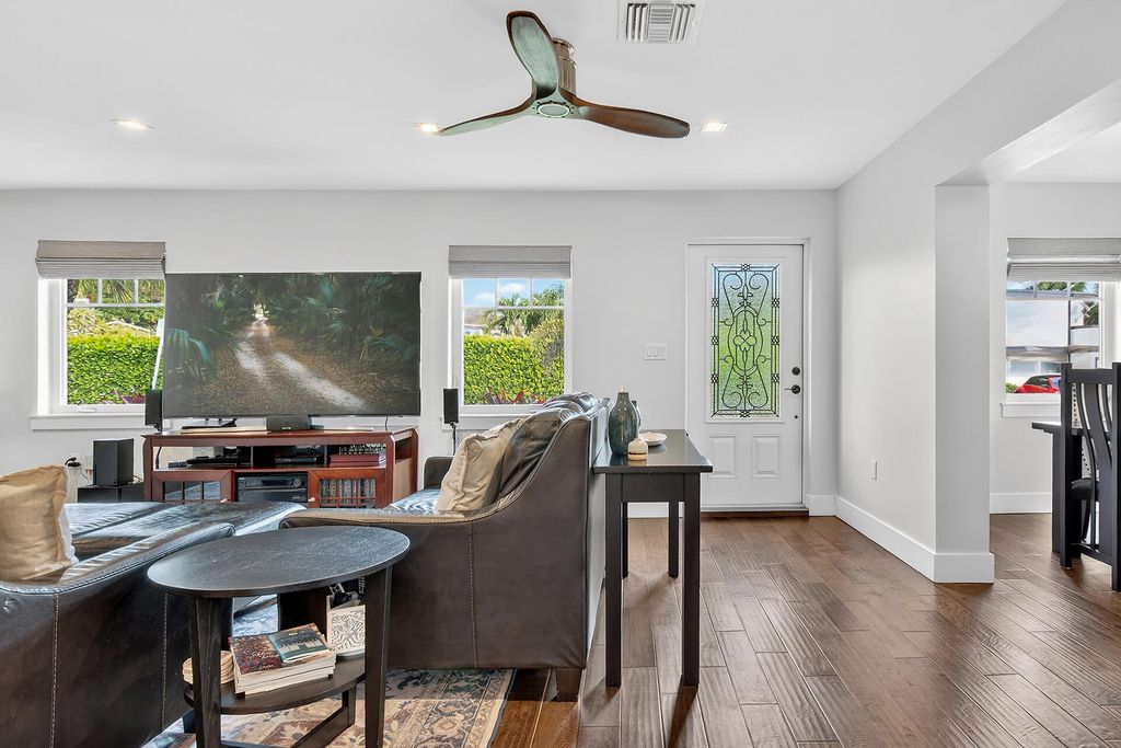 Photo of 354 Marlborough Place, West Palm Beach, FL 33405 (MLS # R11146178)