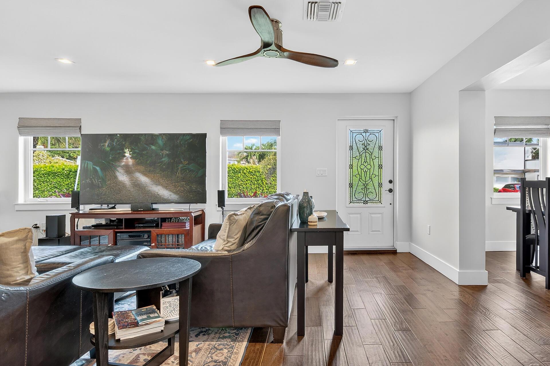 354 Marlborough Place