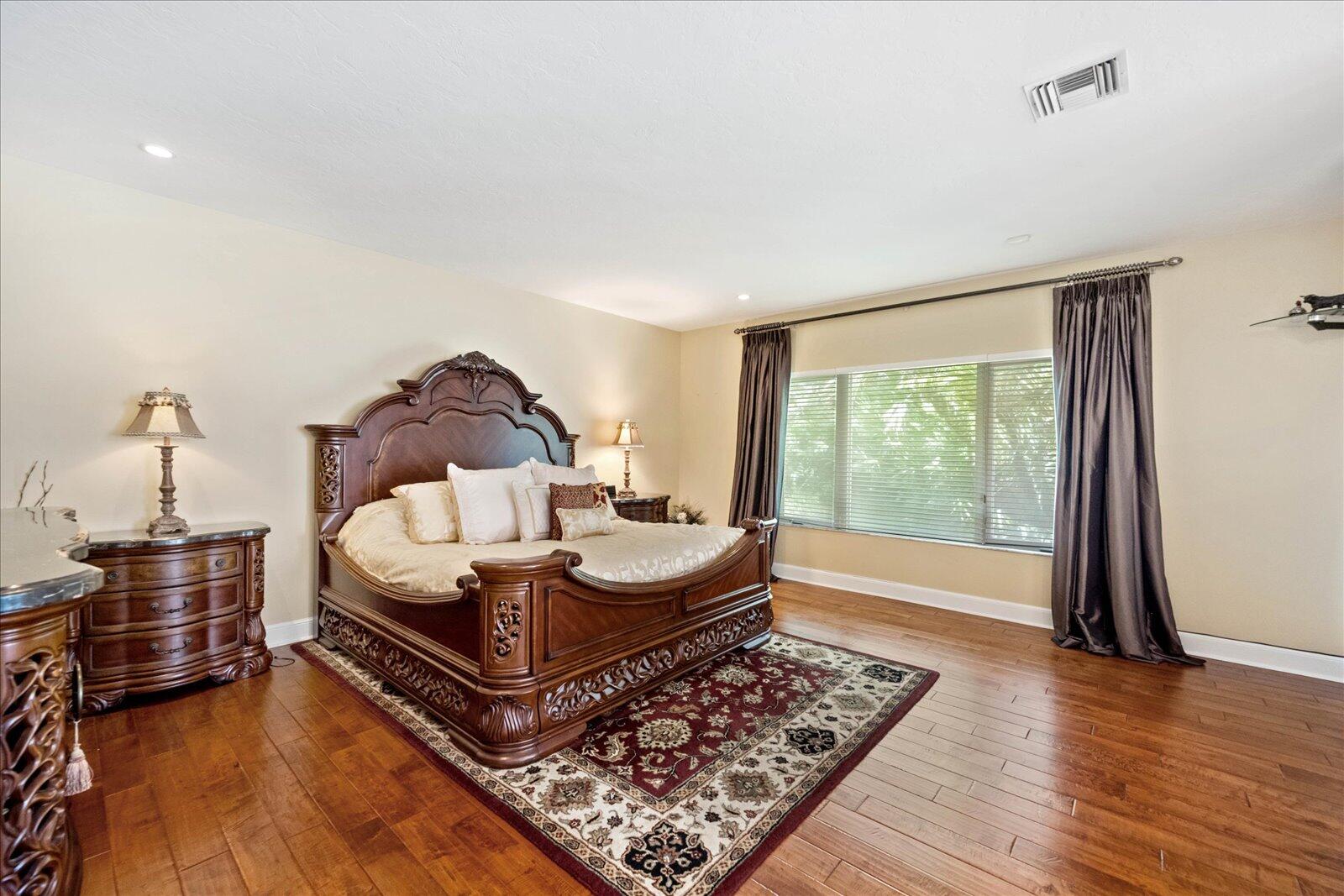 PINEWOOD OF WELLINGTON - Residential Lease