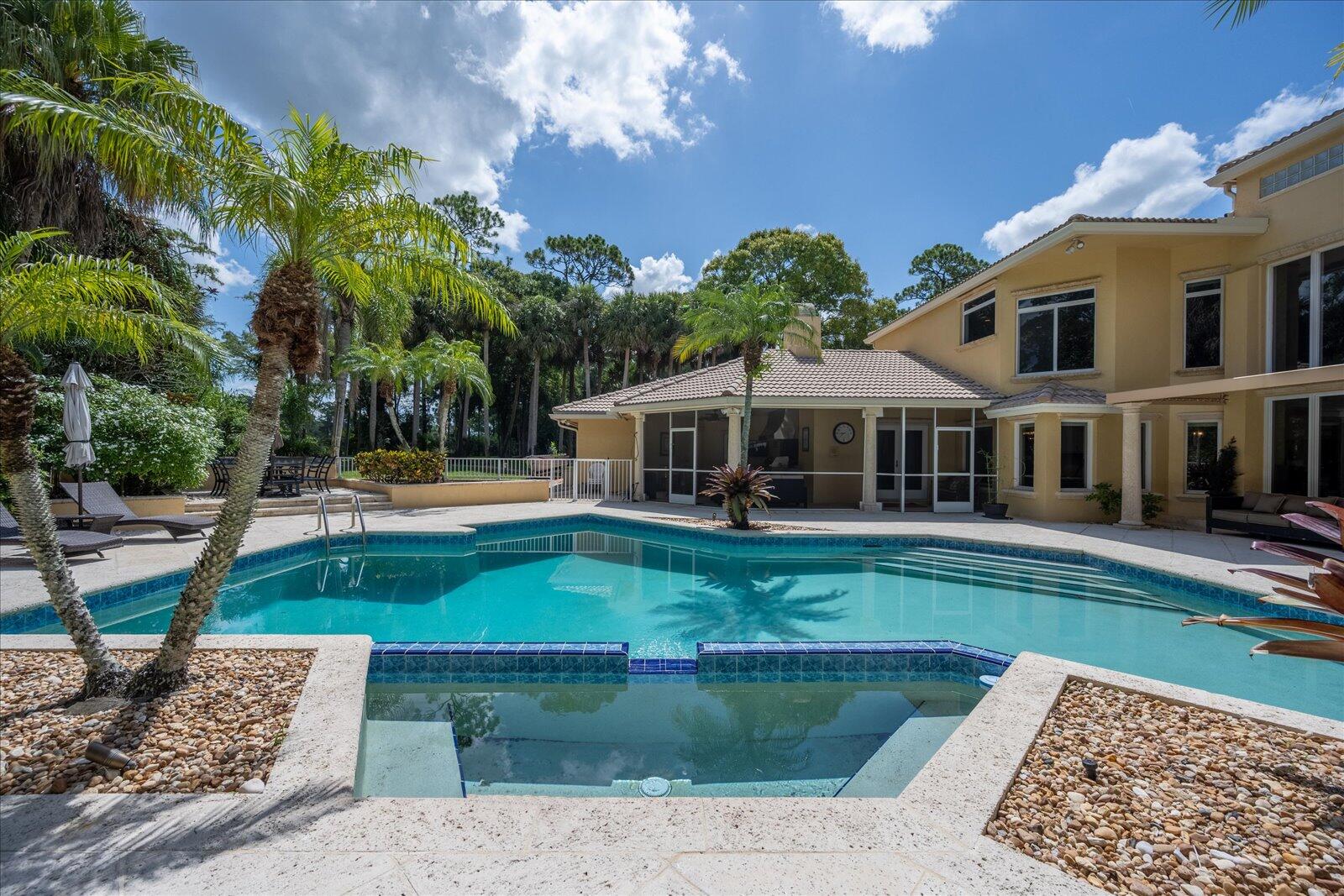 PINEWOOD OF WELLINGTON - Residential Lease