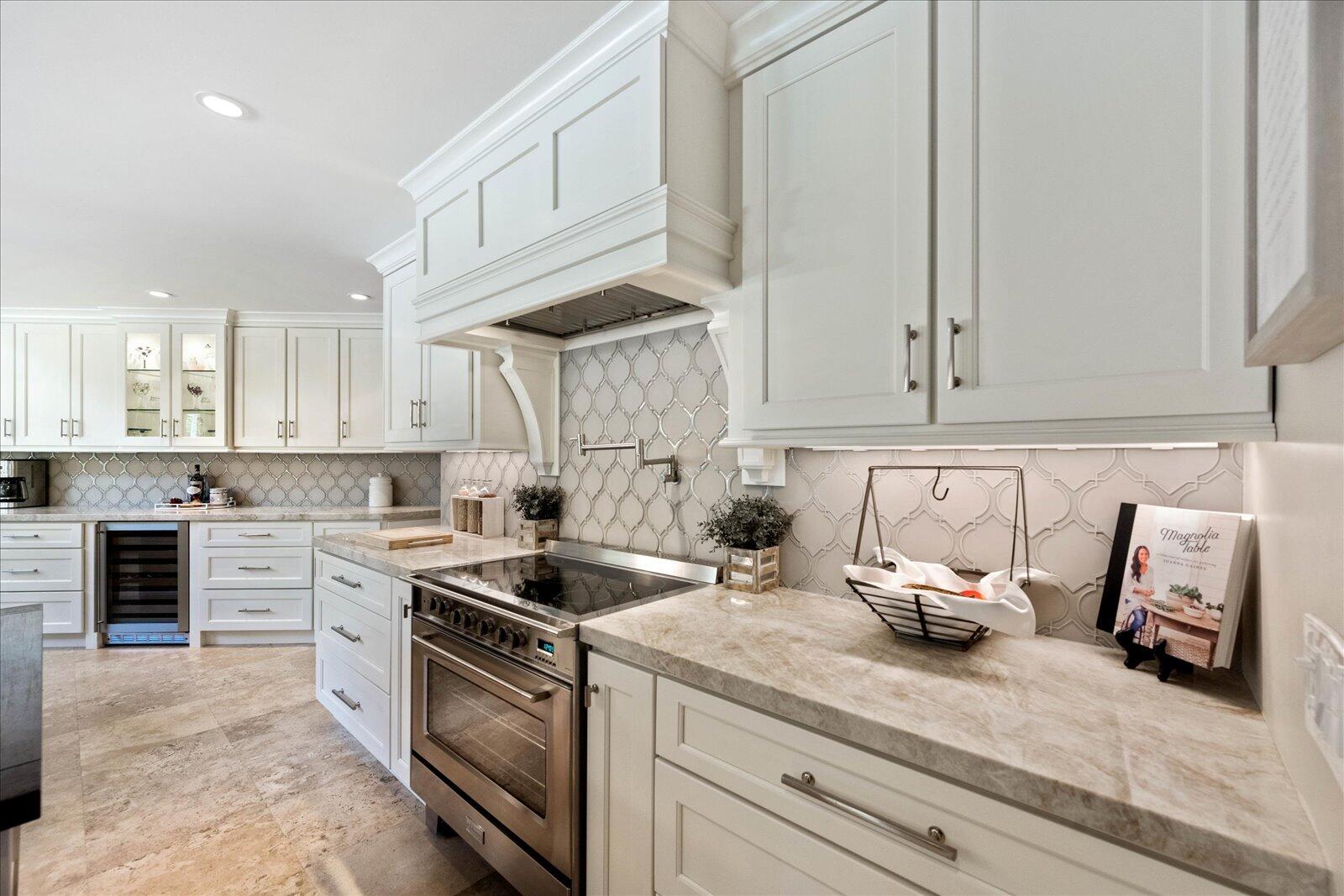 PINEWOOD OF WELLINGTON - Residential Lease