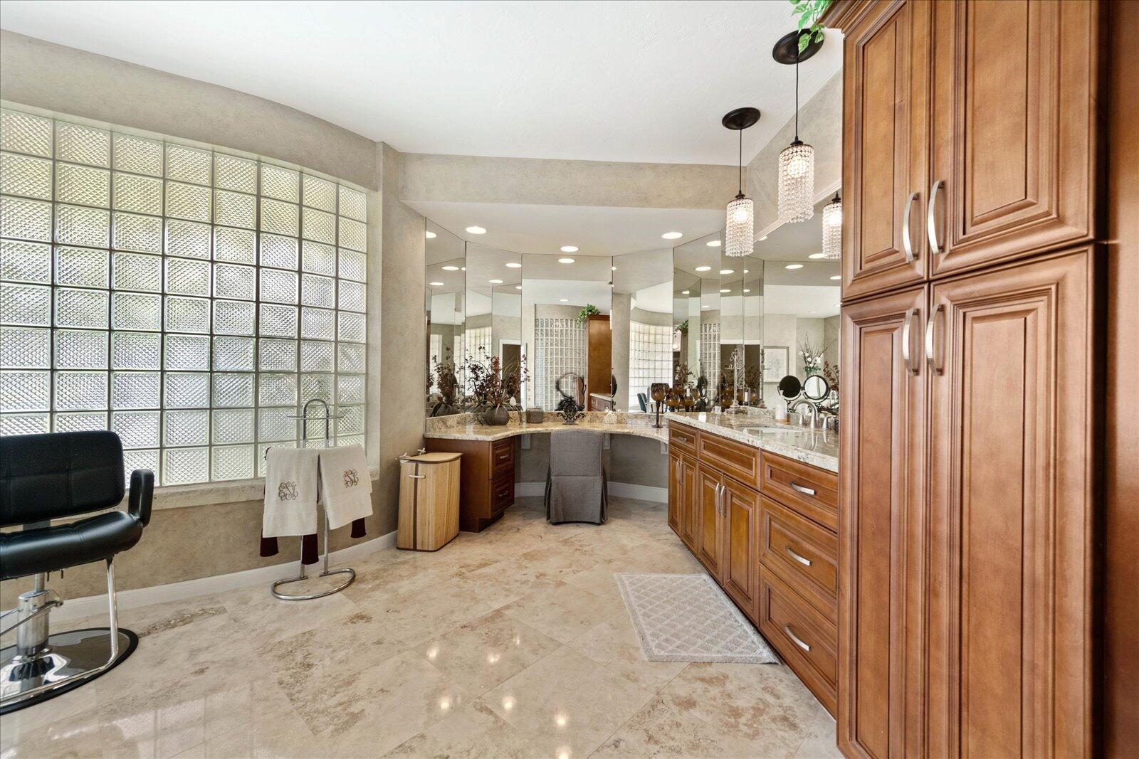 PINEWOOD OF WELLINGTON - Residential Lease